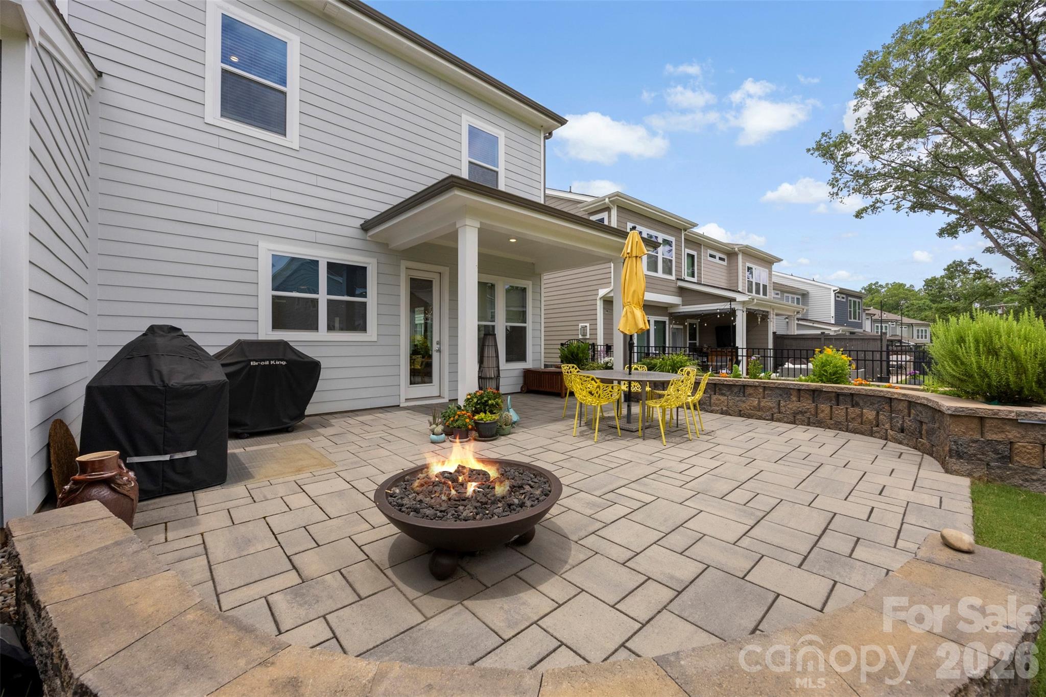 Villa Heights - Residential