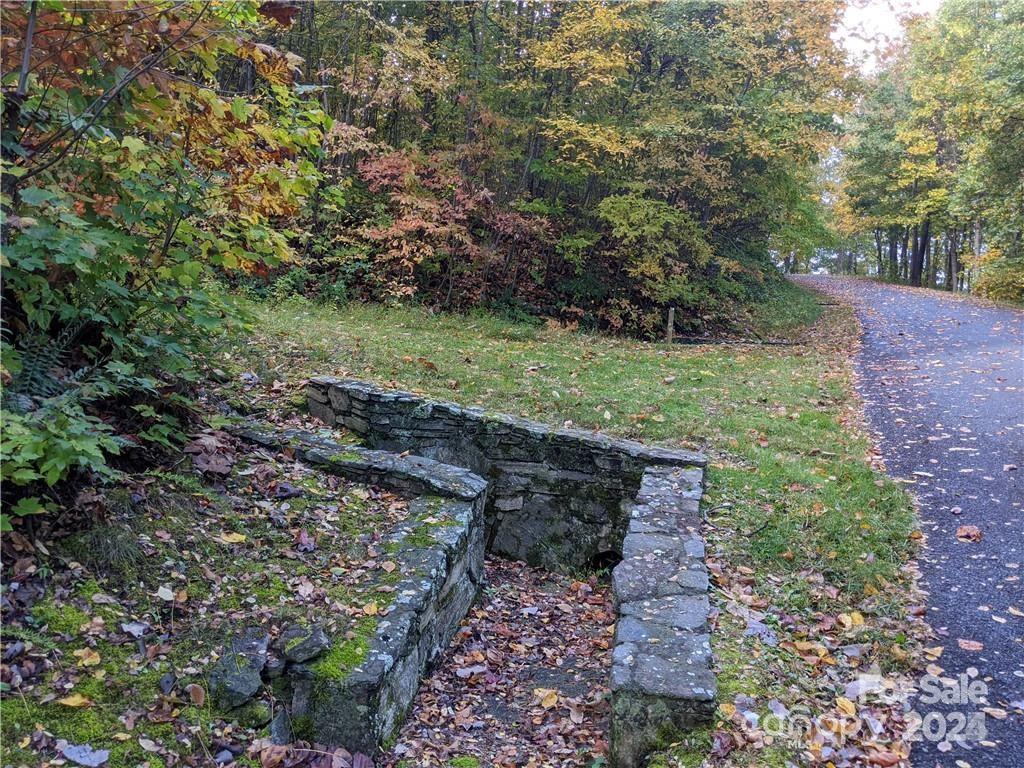 Creston - Land