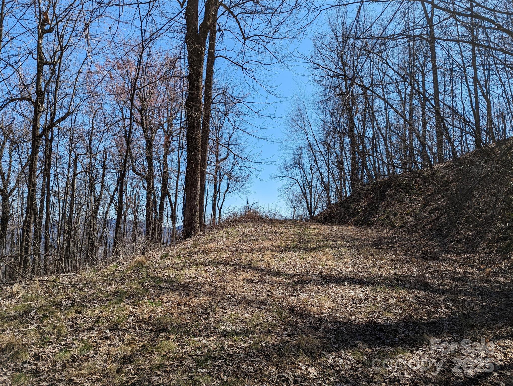Creston - Land
