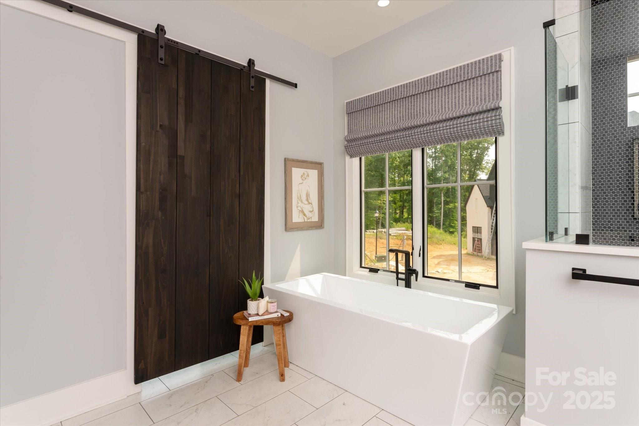 Twin Lakes - Residential