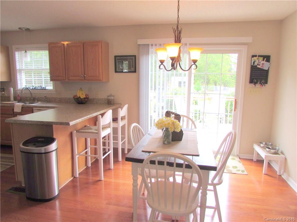 Quail Lakes - Residential