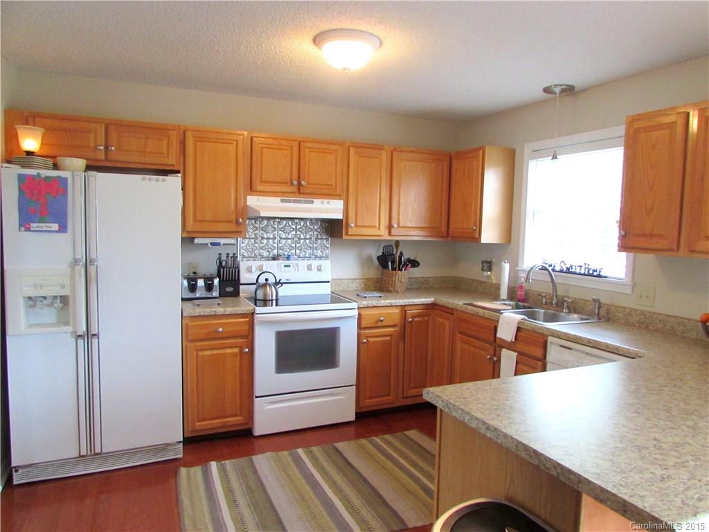 Quail Lakes - Residential