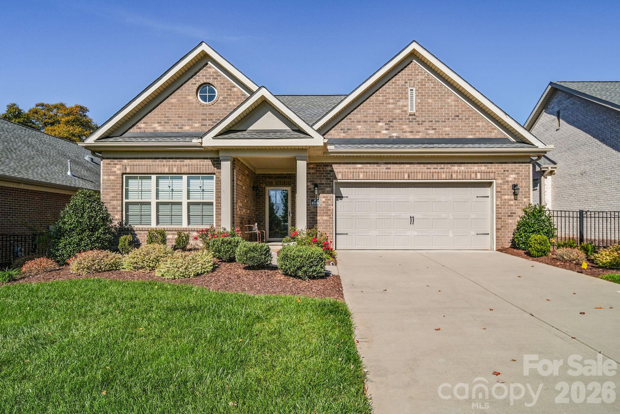 Courtyards At Harrisburg - Residential