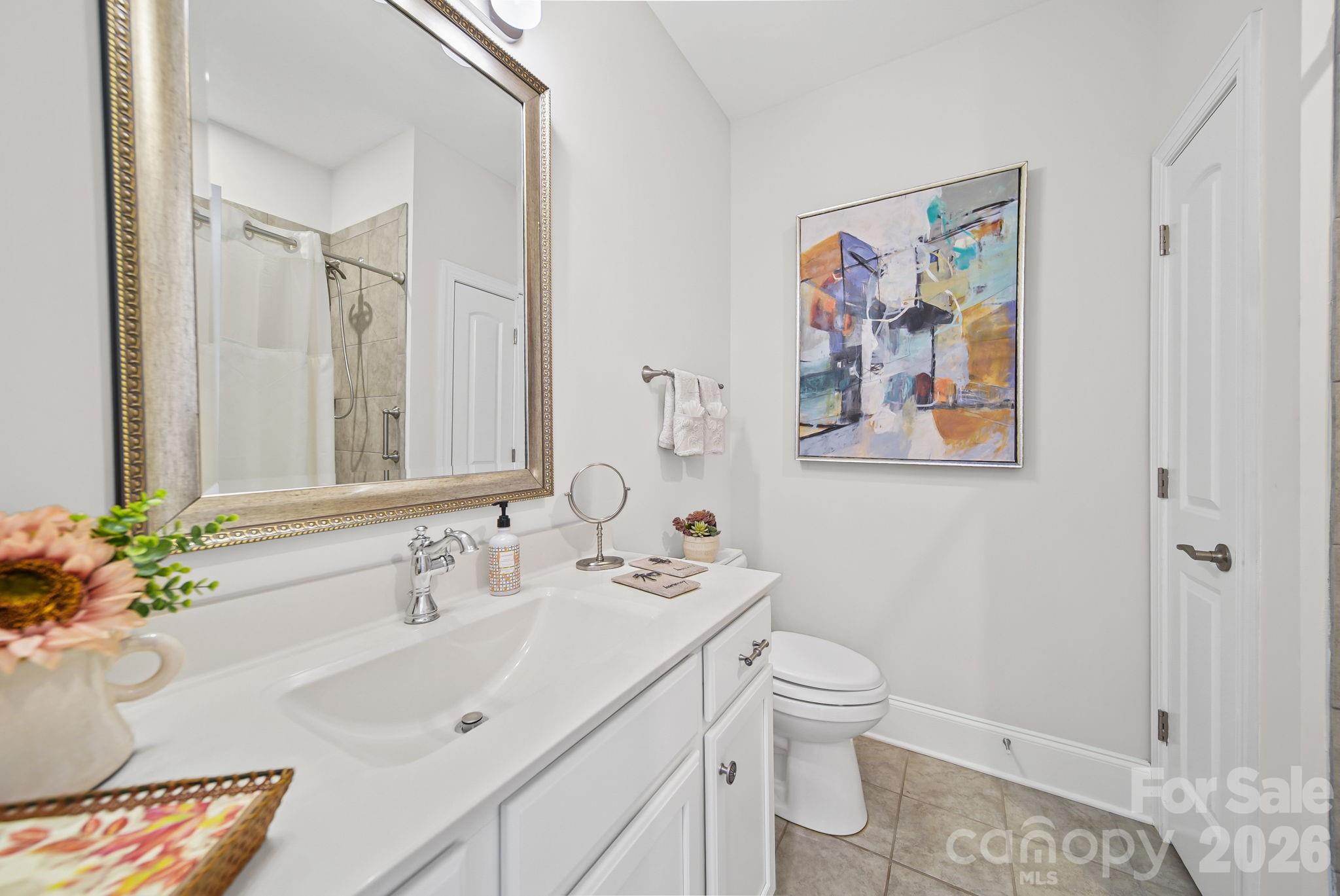 Courtyards At Harrisburg - Residential
