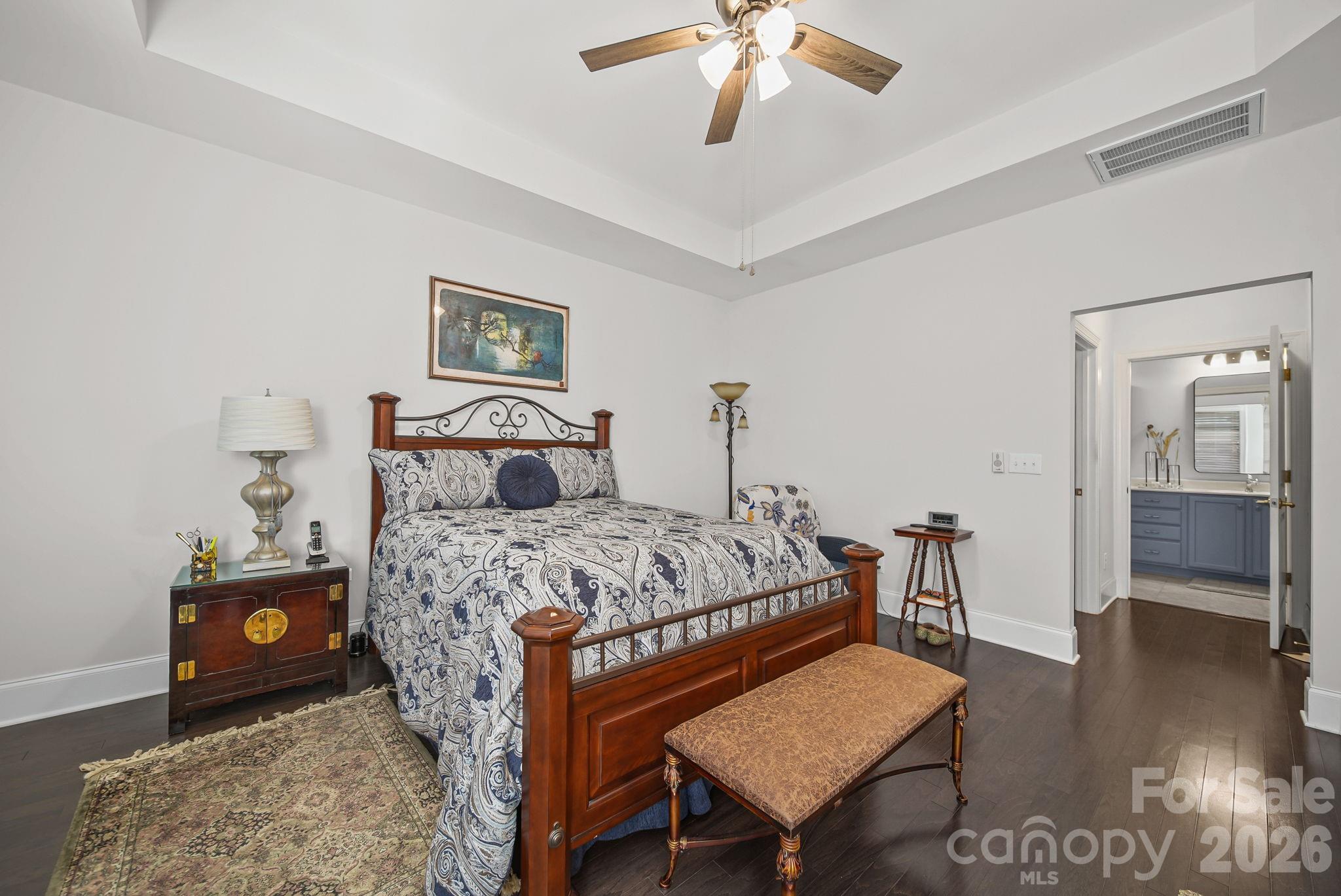 Courtyards At Harrisburg - Residential