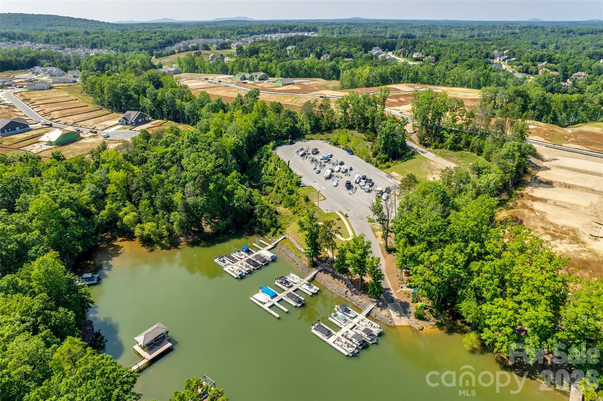Handsmill on Lake Wylie - Residential