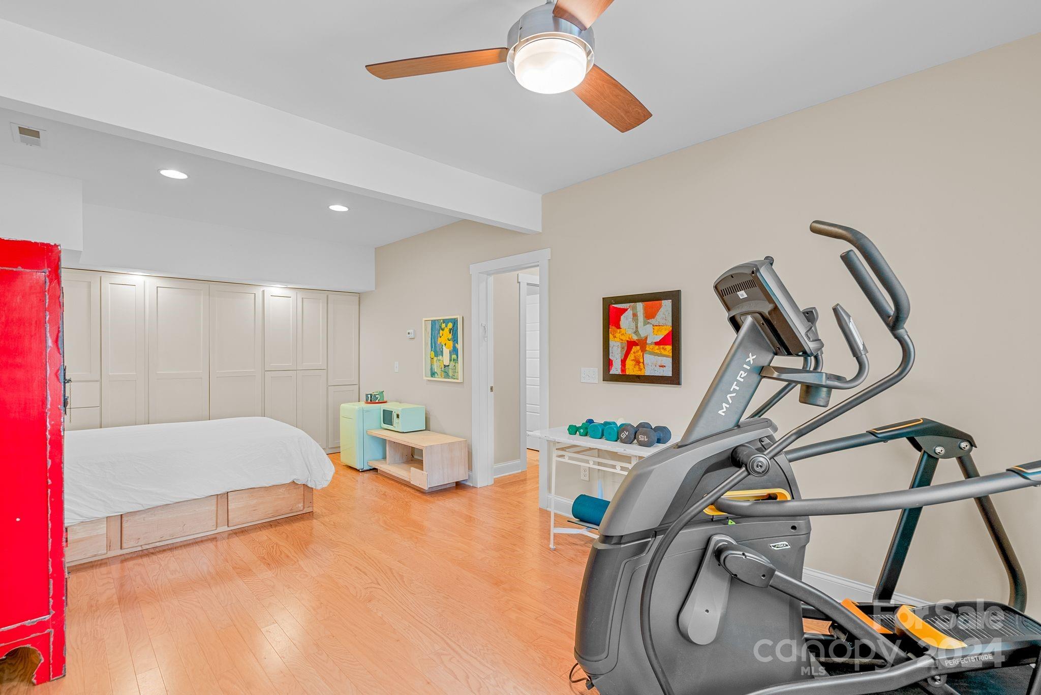 Montford - Residential