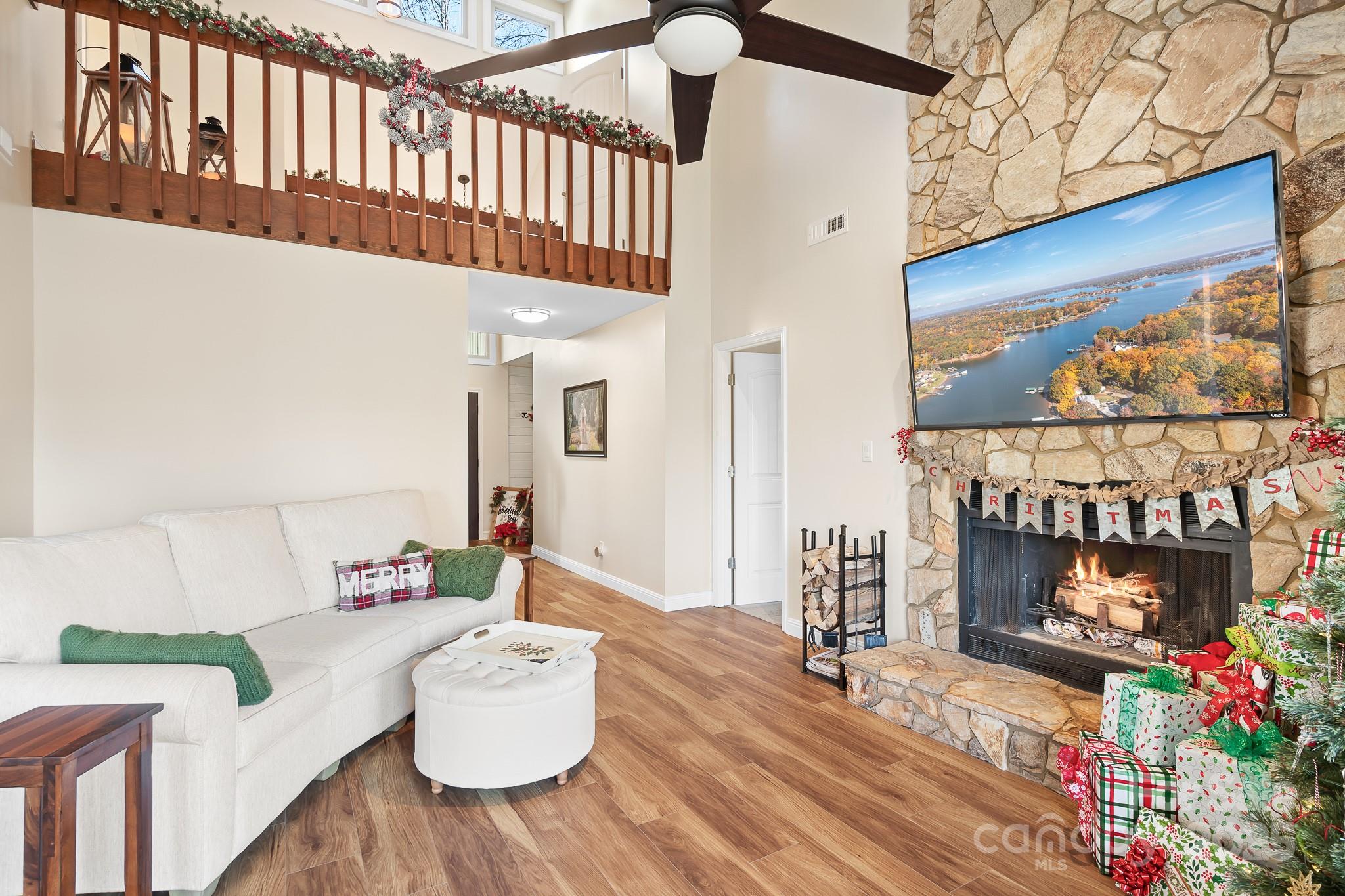 Tega Cay - Residential