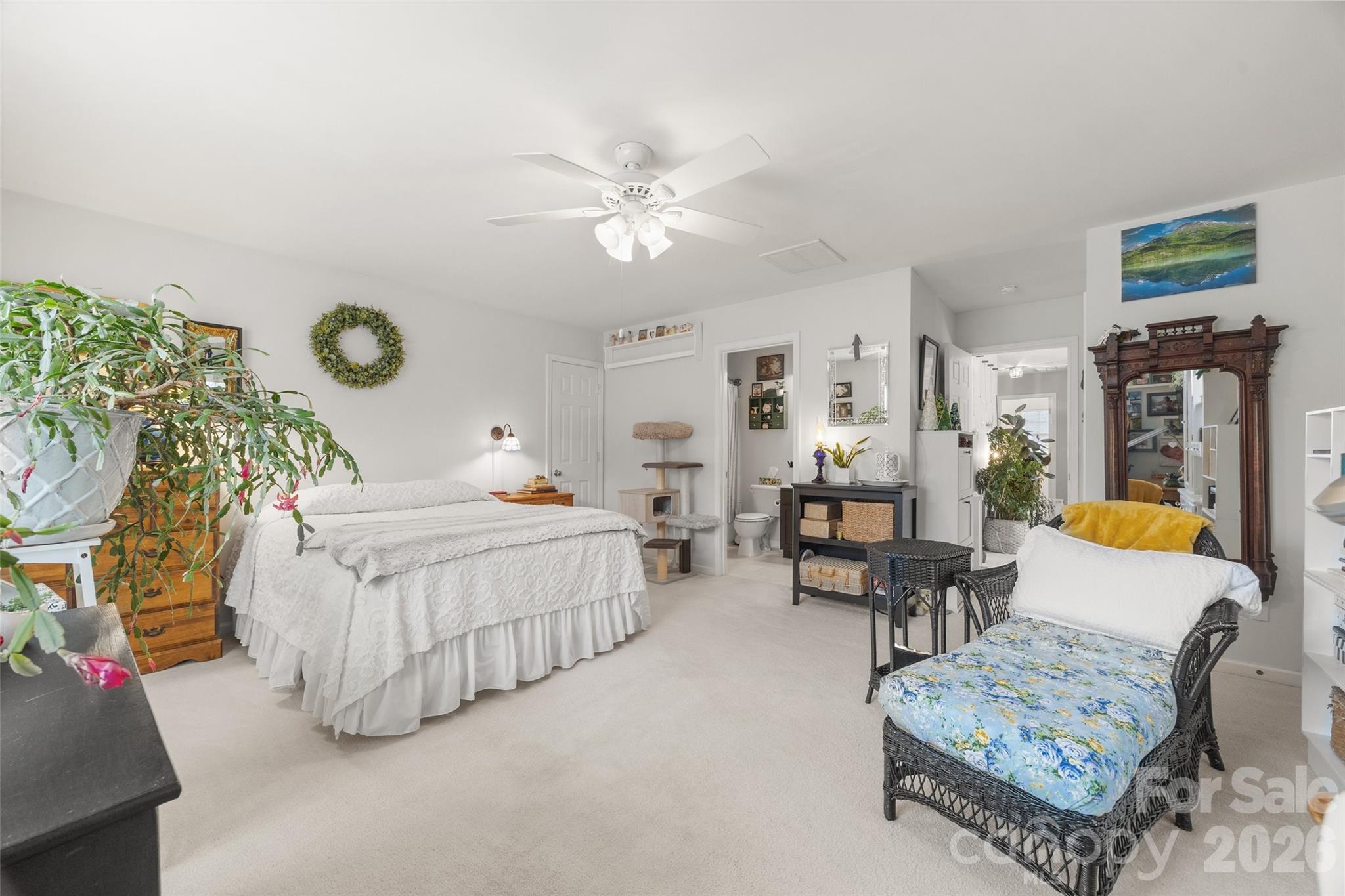 Hallmark Glen - Residential
