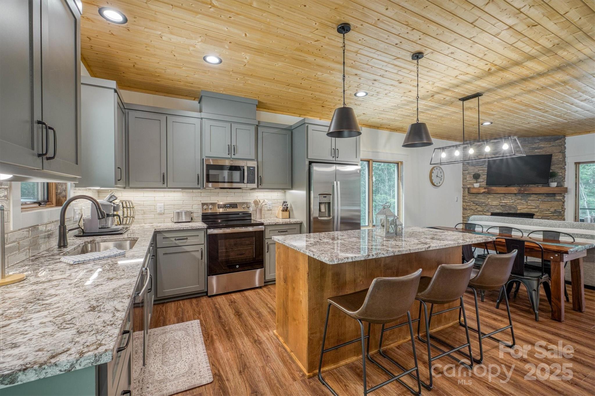 The Enclave at Lake James - Residential