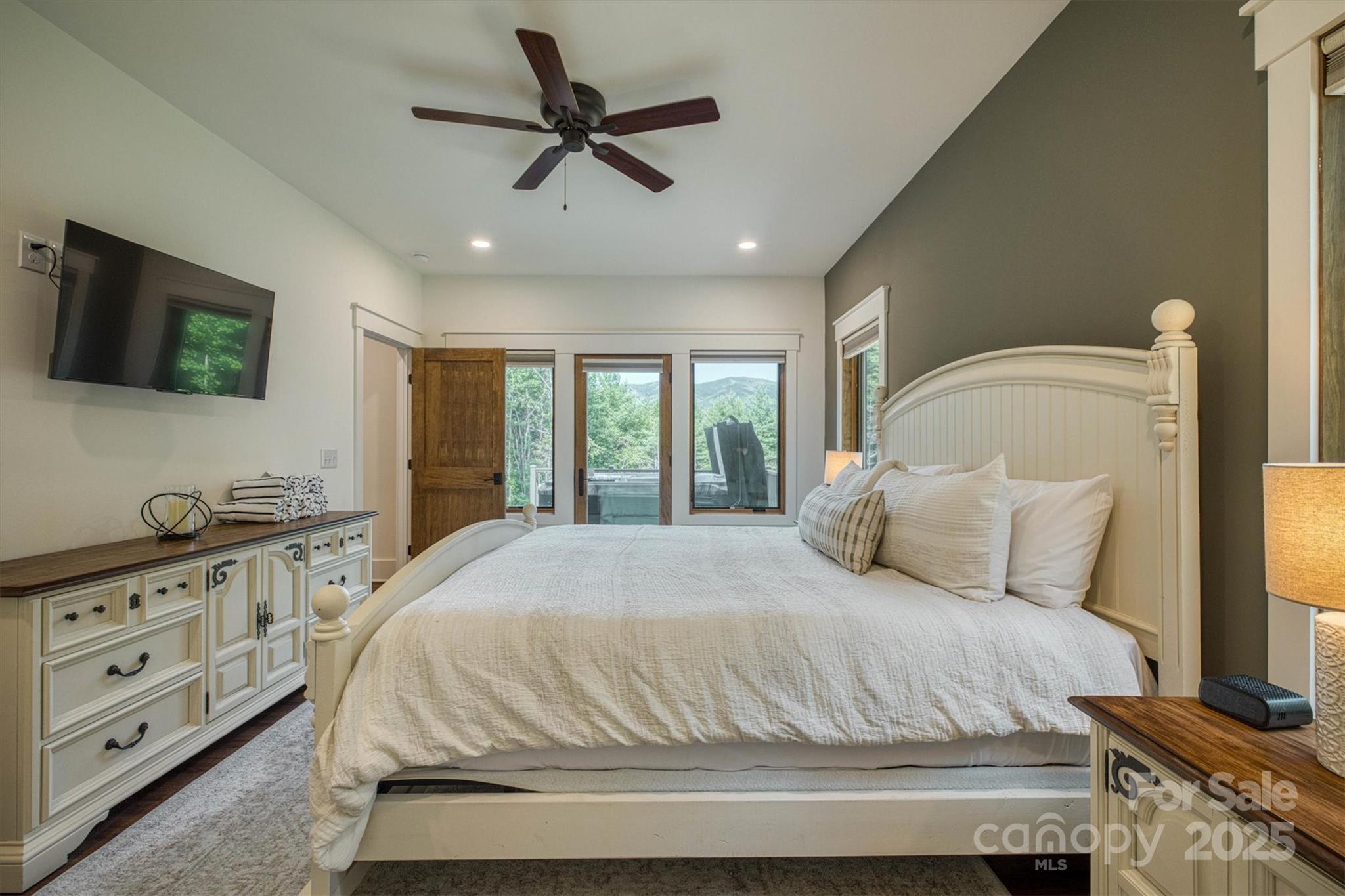The Enclave at Lake James - Residential