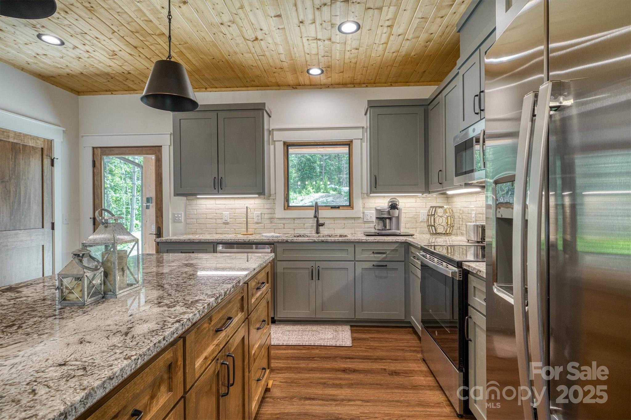 The Enclave at Lake James - Residential
