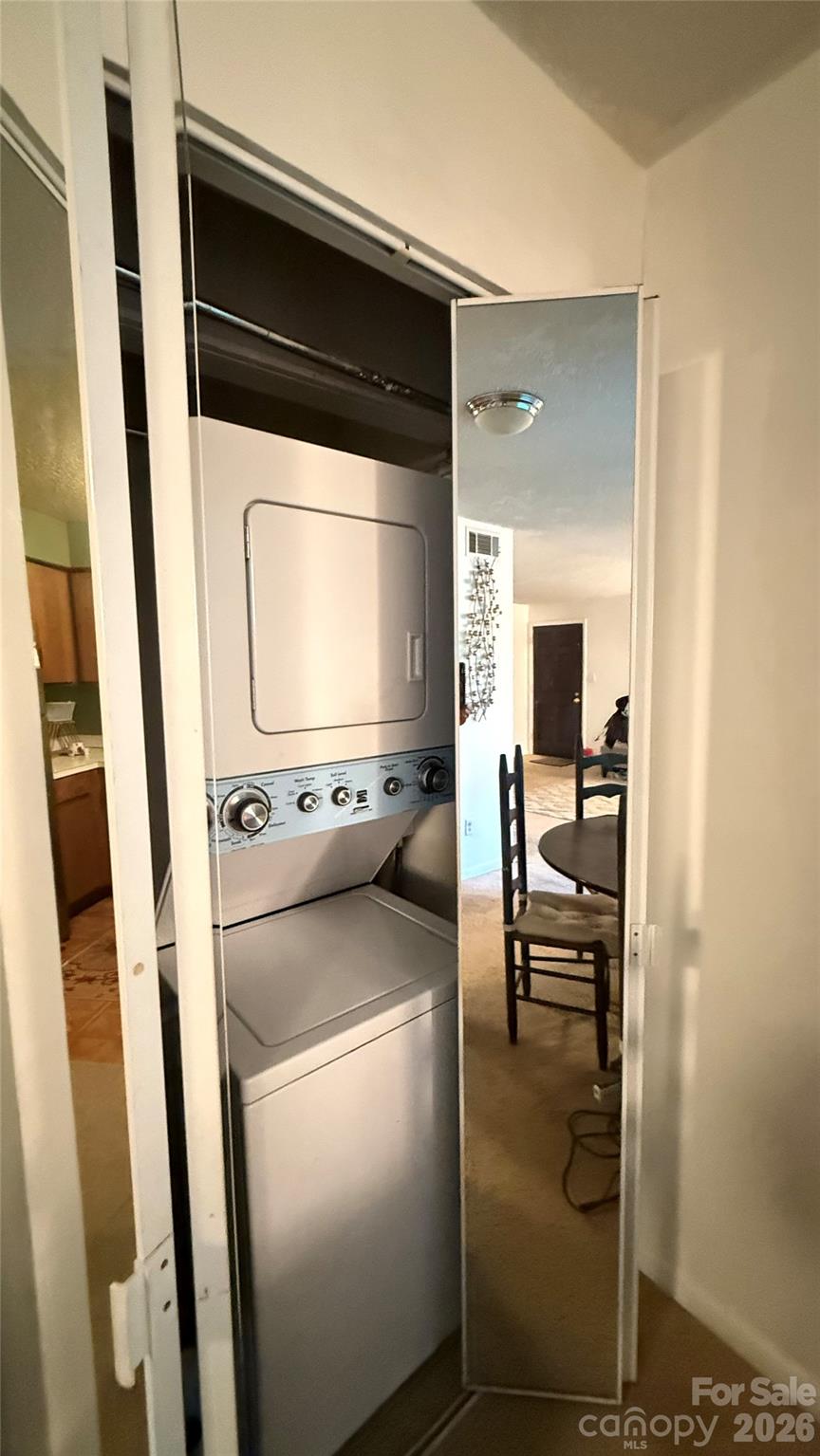 Pawtuckett on The Green - Residential