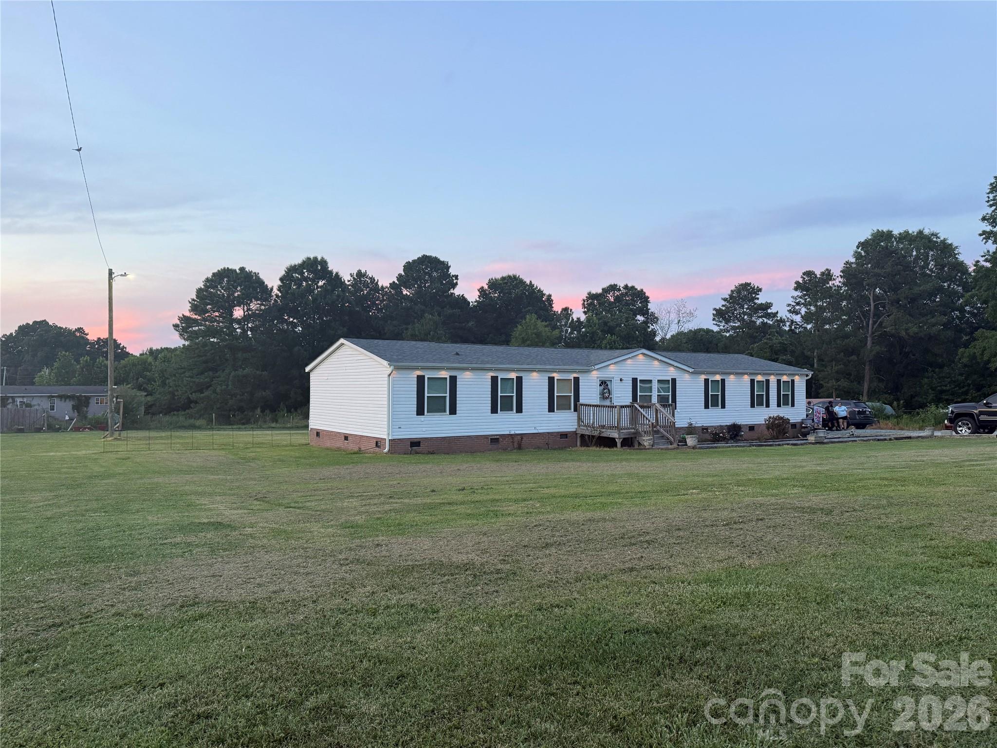 Clontz Crossing - Residential