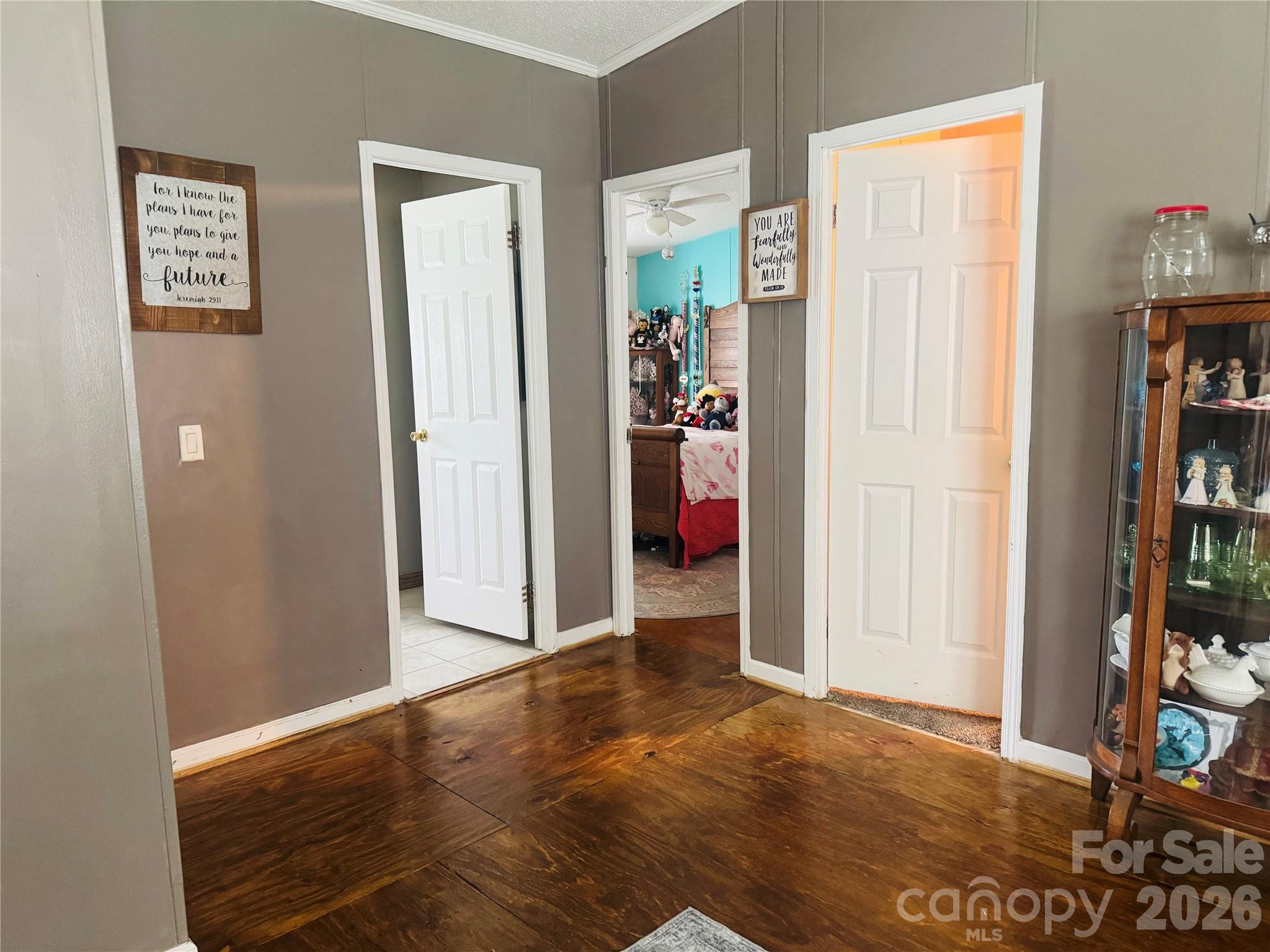 Clontz Crossing - Residential