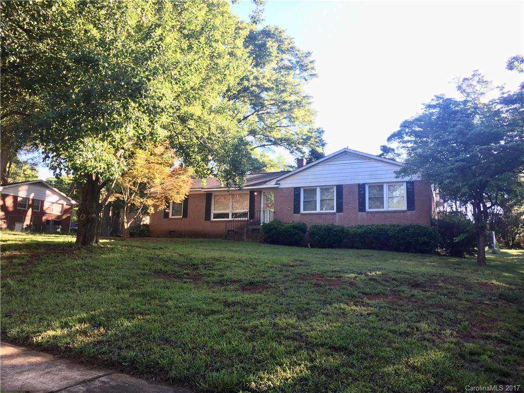 Welcome to this 3 bedroom 2 bath home in Sedgefield subdivision. Beautiful hardwoods throughout the home and a fenced backyard that will not disappoint. 2 living spaces and a kitchen that opens into the breakfast area. All brick construction. See it today!