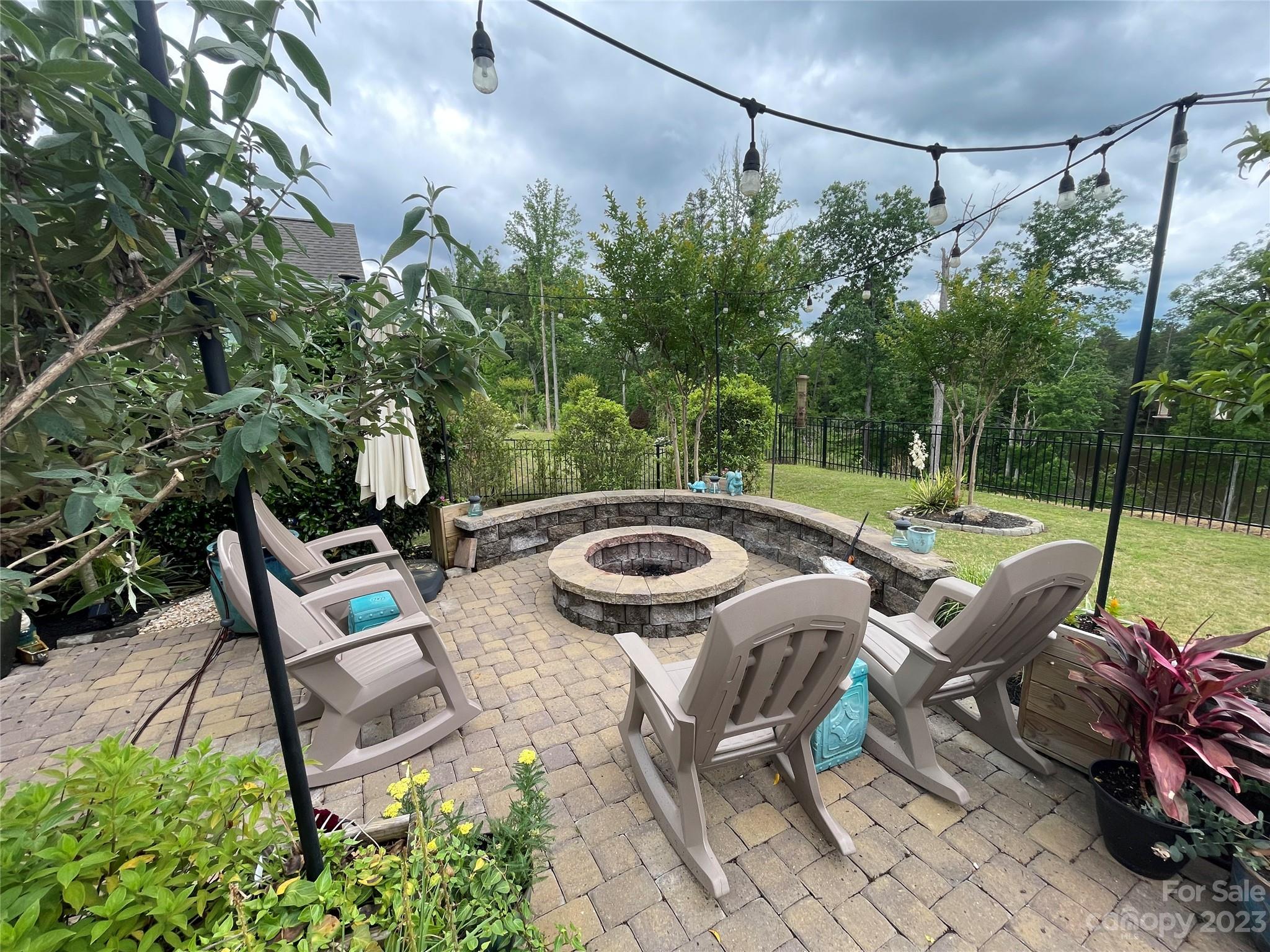 Summerhouse at Paddlers Cove - Residential