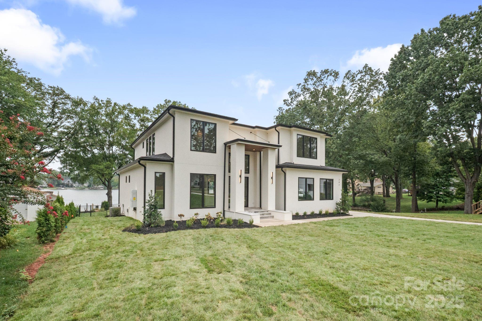 Imperial Point - Residential