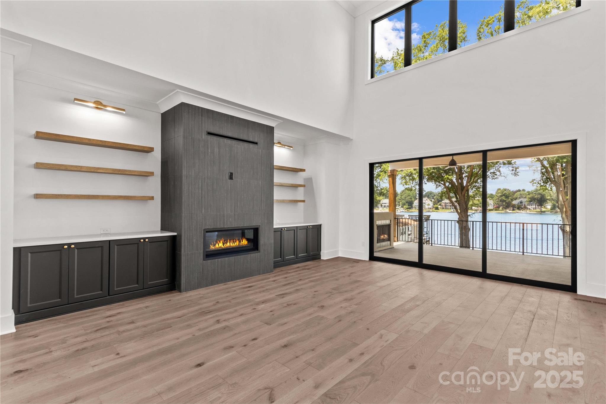 Imperial Point - Residential