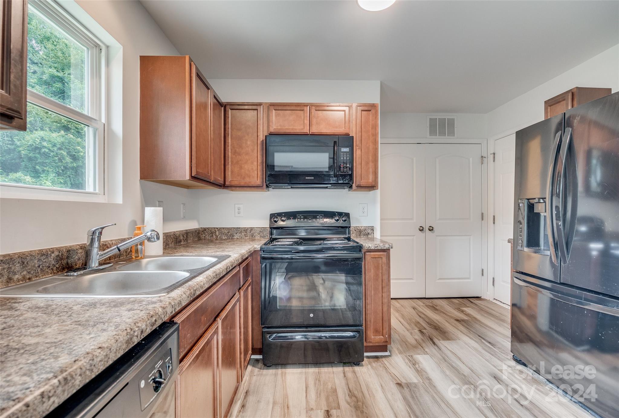 Irish Downs - Residential Lease