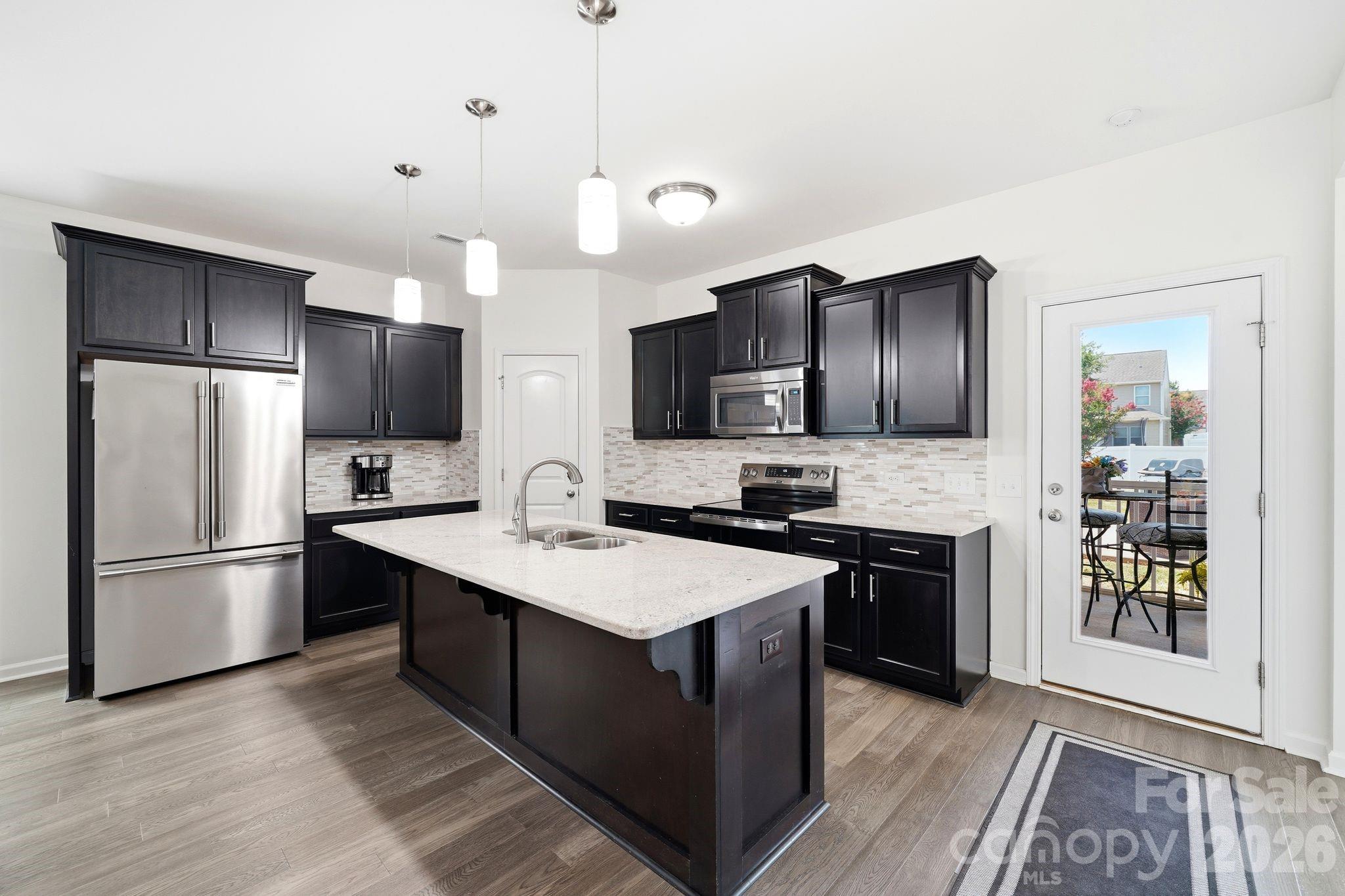 Newport Lakes - Residential