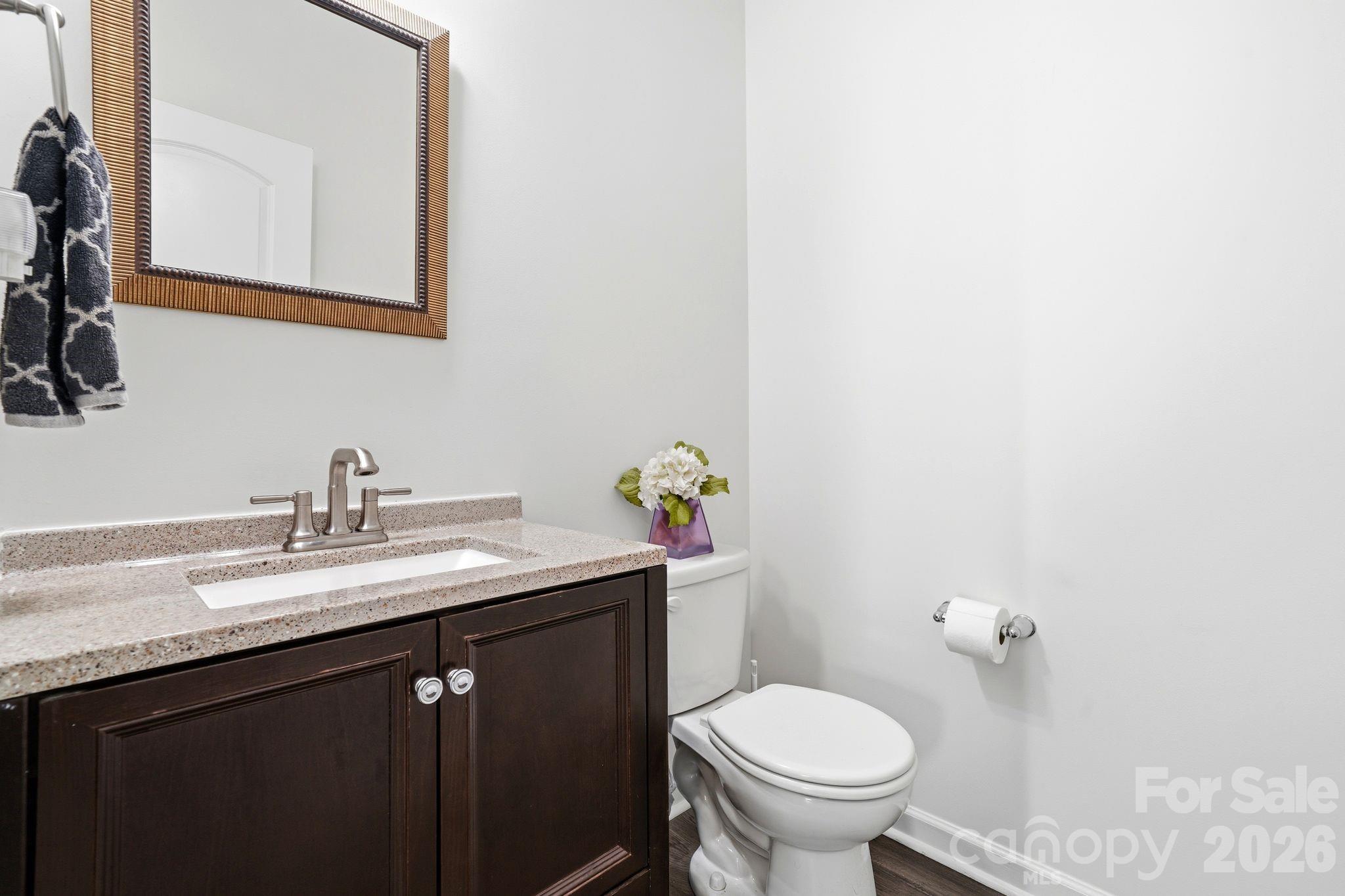 Newport Lakes - Residential