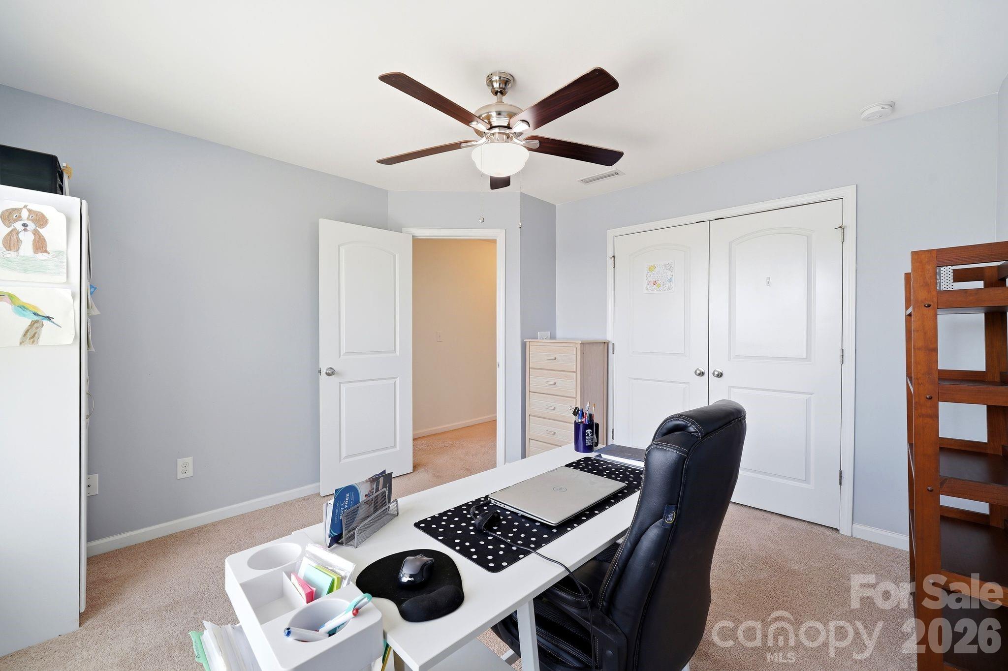 Newport Lakes - Residential