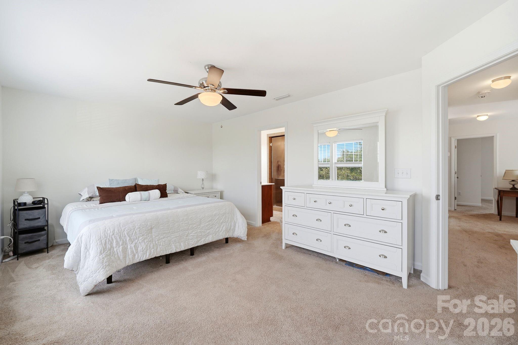 Newport Lakes - Residential