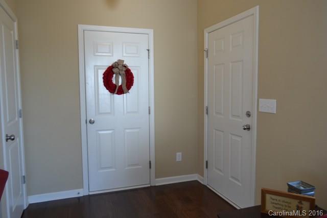 Holly Hills - Residential