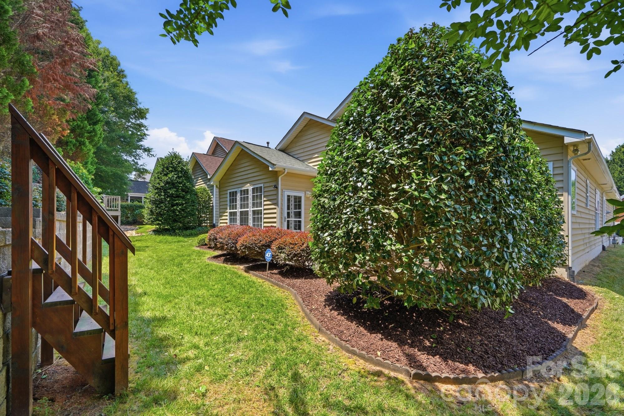 Four Seasons At Gold Hill - Residential