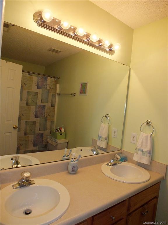 Taylor Oaks - Residential