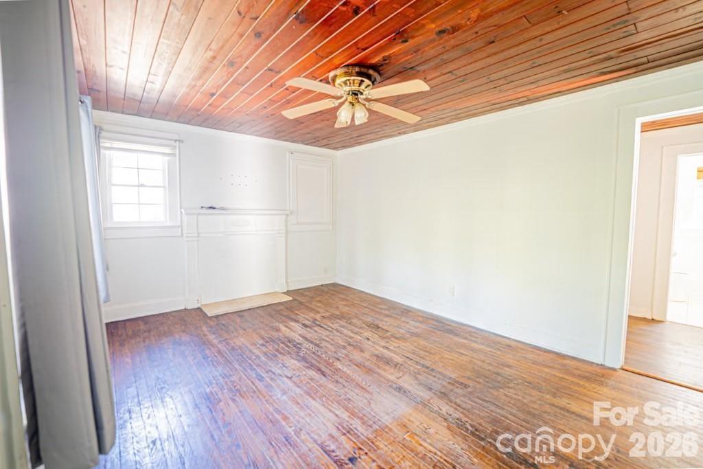 Royal Oaks - Residential