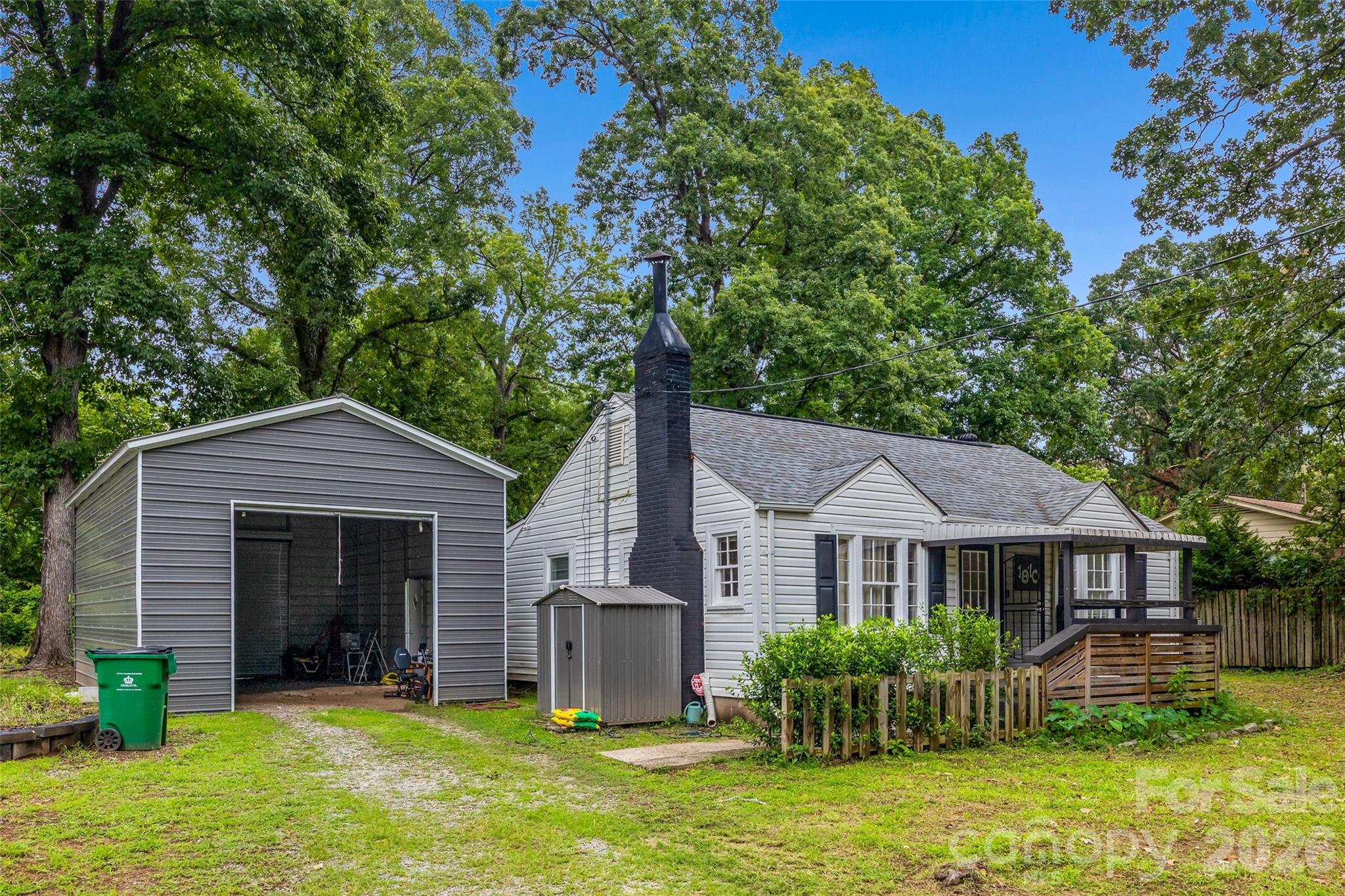 Royal Oaks - Residential