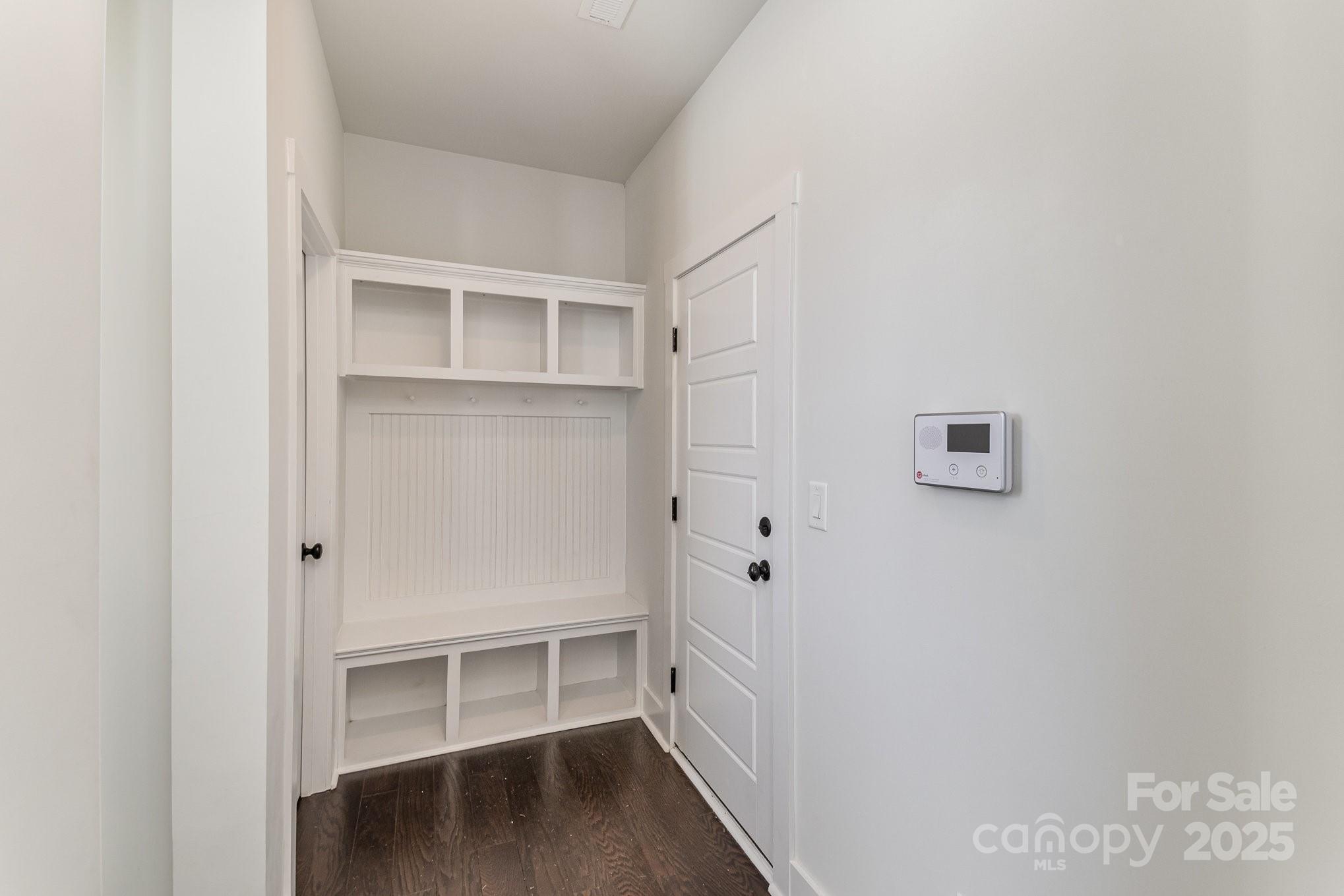 Paddlers Cove - Residential