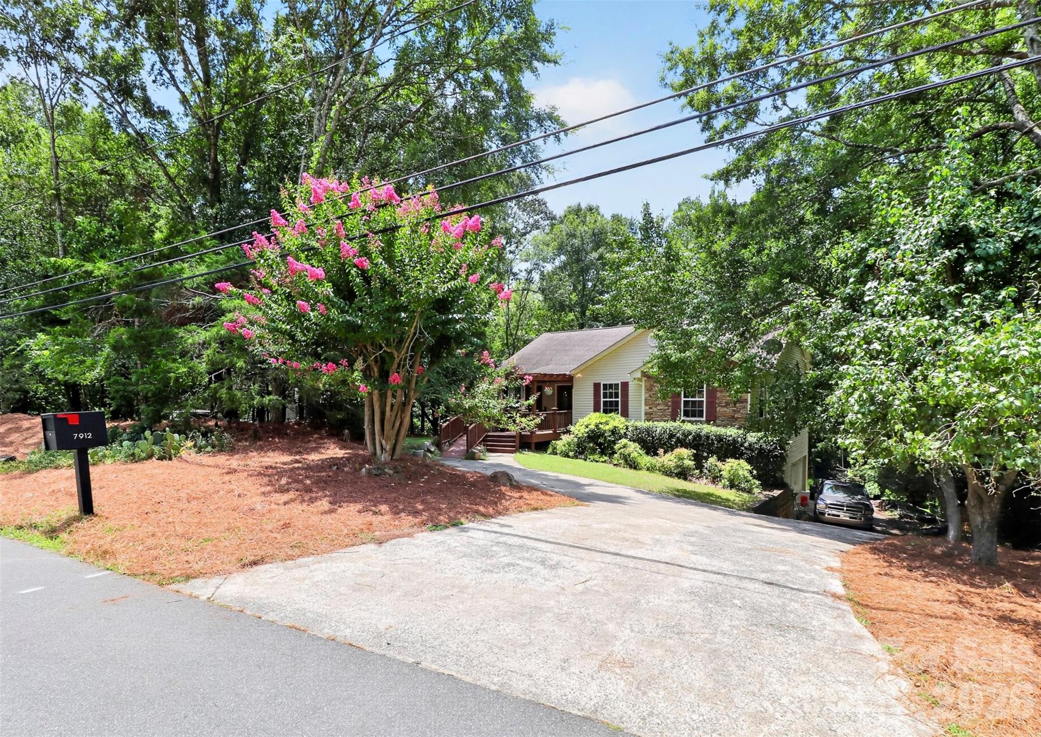 Sardis Beverly Park - Residential
