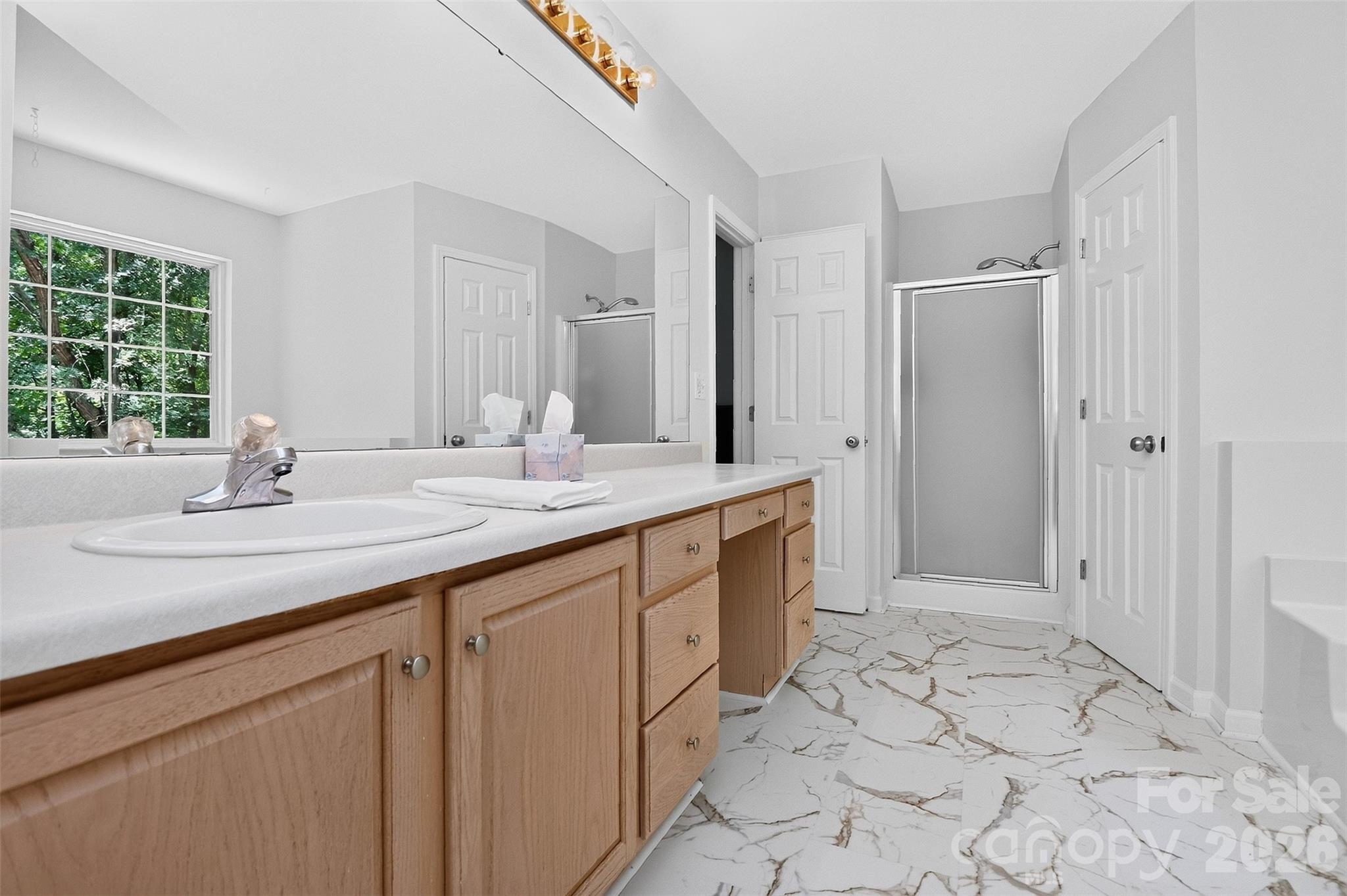 Sardis Beverly Park - Residential