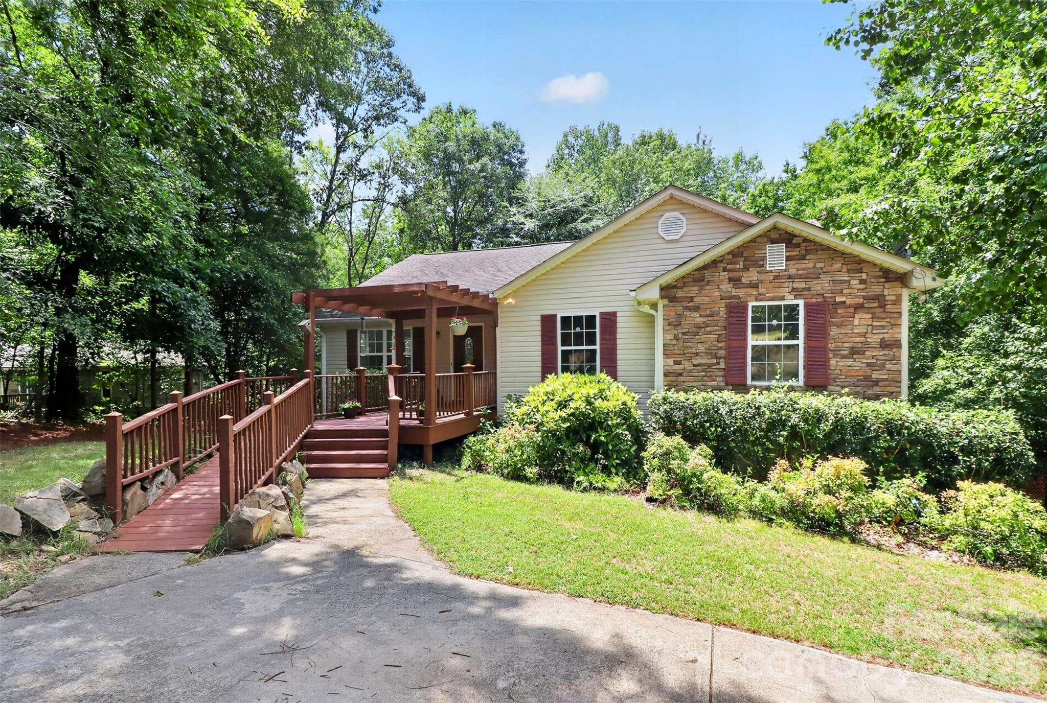 Sardis Beverly Park - Residential