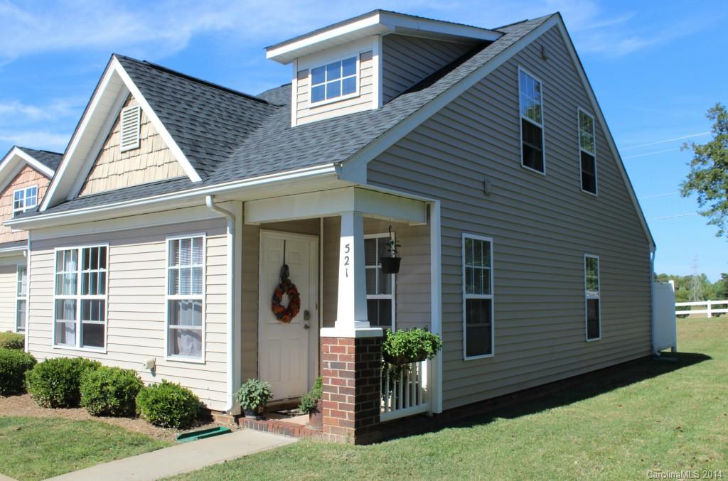Superb end unit with private backyard patio and side yard space.  Most units in this subdivision back to another neighbor, this is one, of very few, that do not!  New roof '12, new windows '08, fresh open space welcomes you while natural light abounds! 2nd floor features the Huge Master bedroom, with generous walk in closet and private master bathroom, creating a retreat-like space.