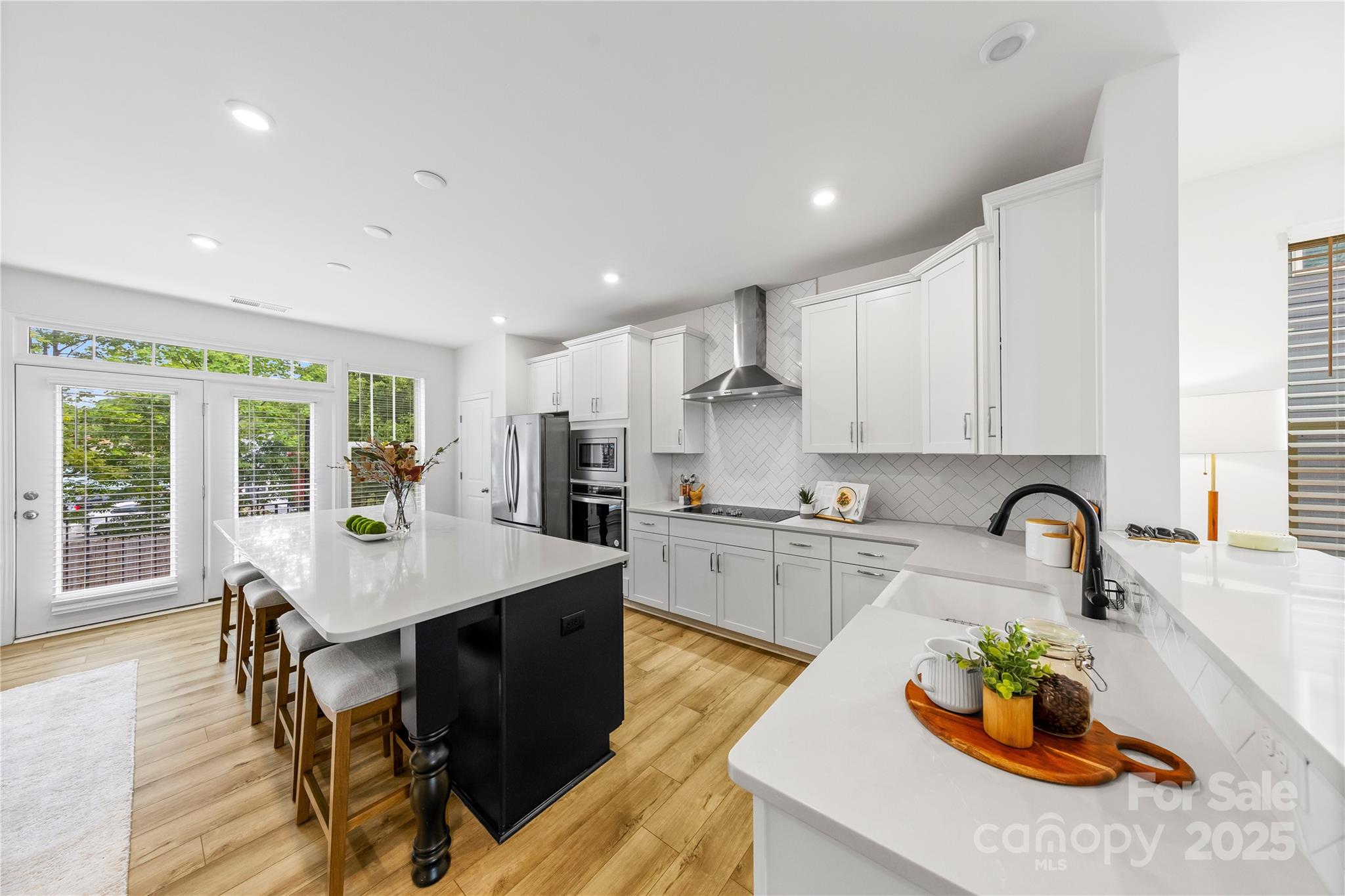 The Towns at Greenway - Residential