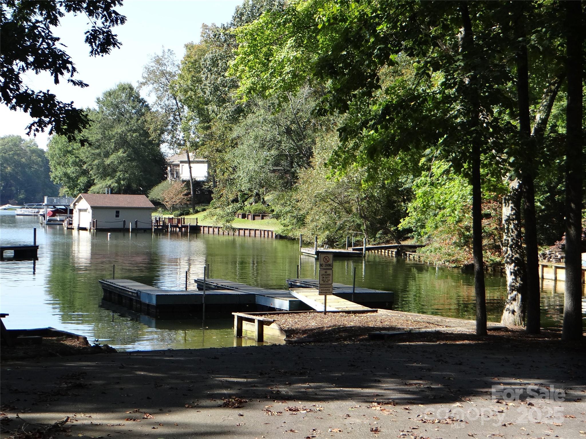 Olivers Landing - Residential