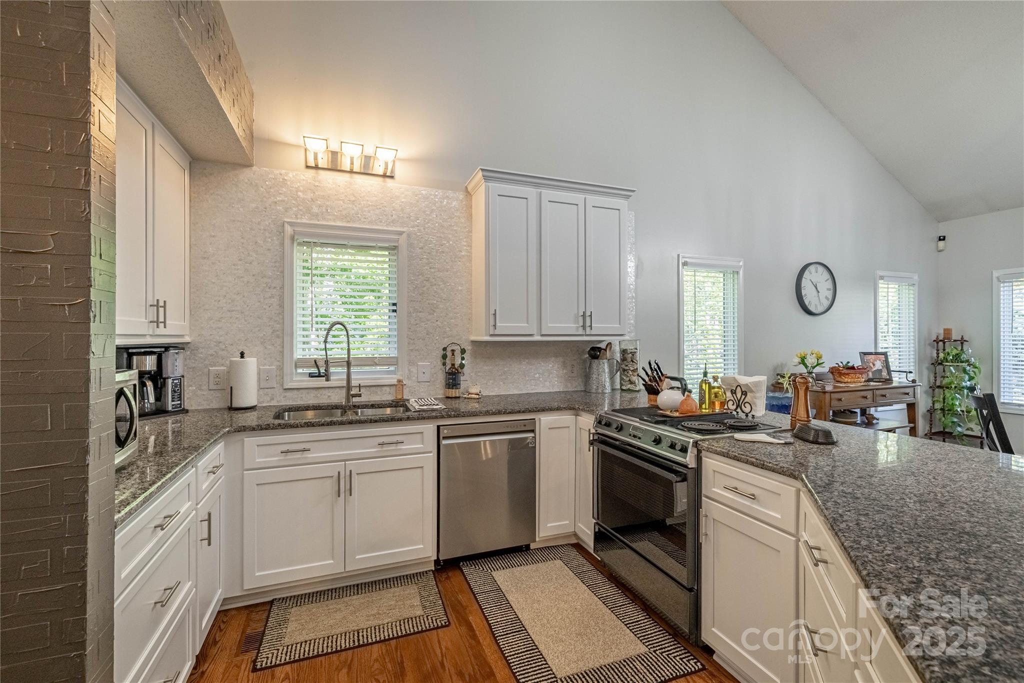 Olivers Landing - Residential
