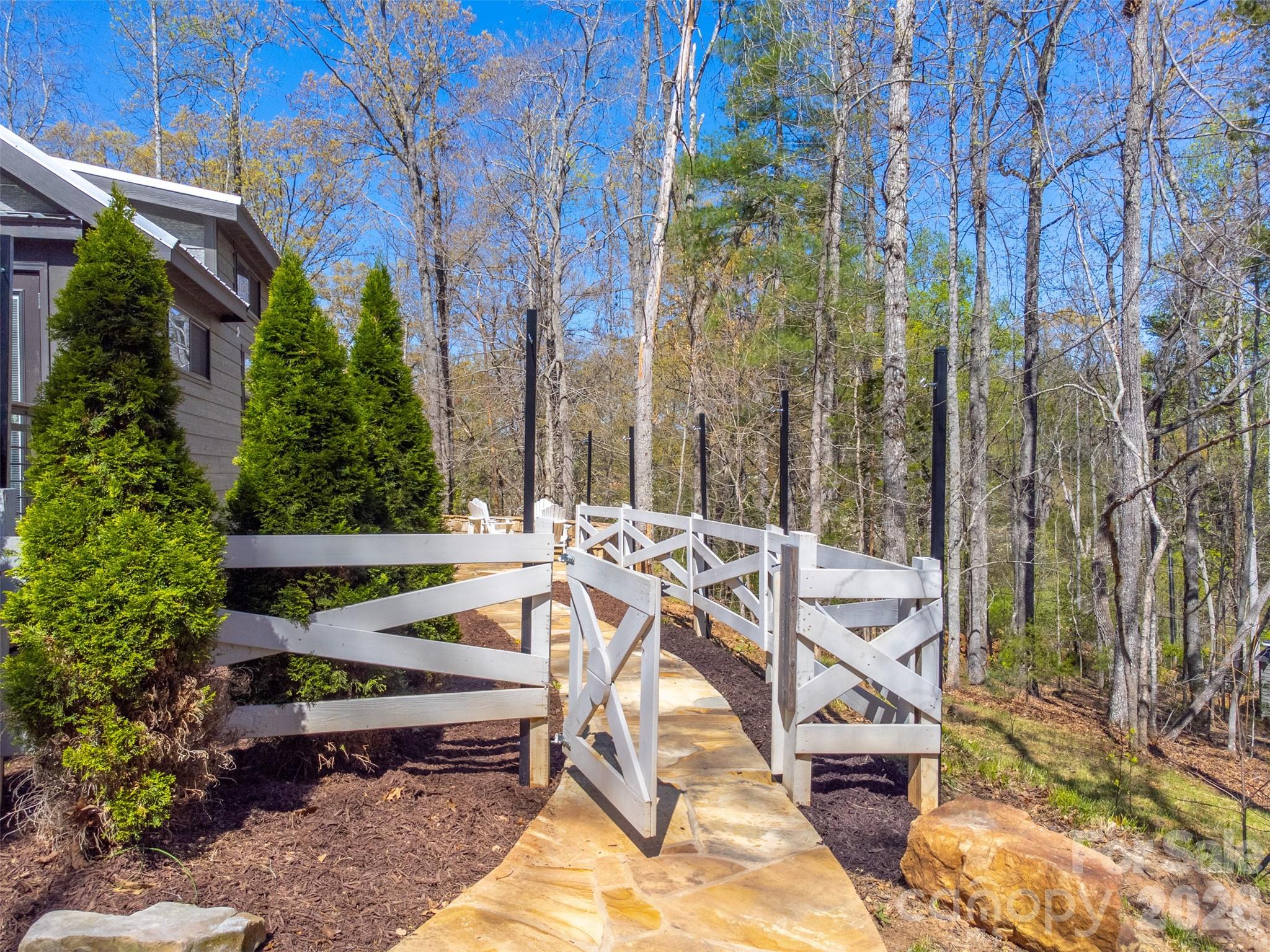 Simplicity Woods - Residential