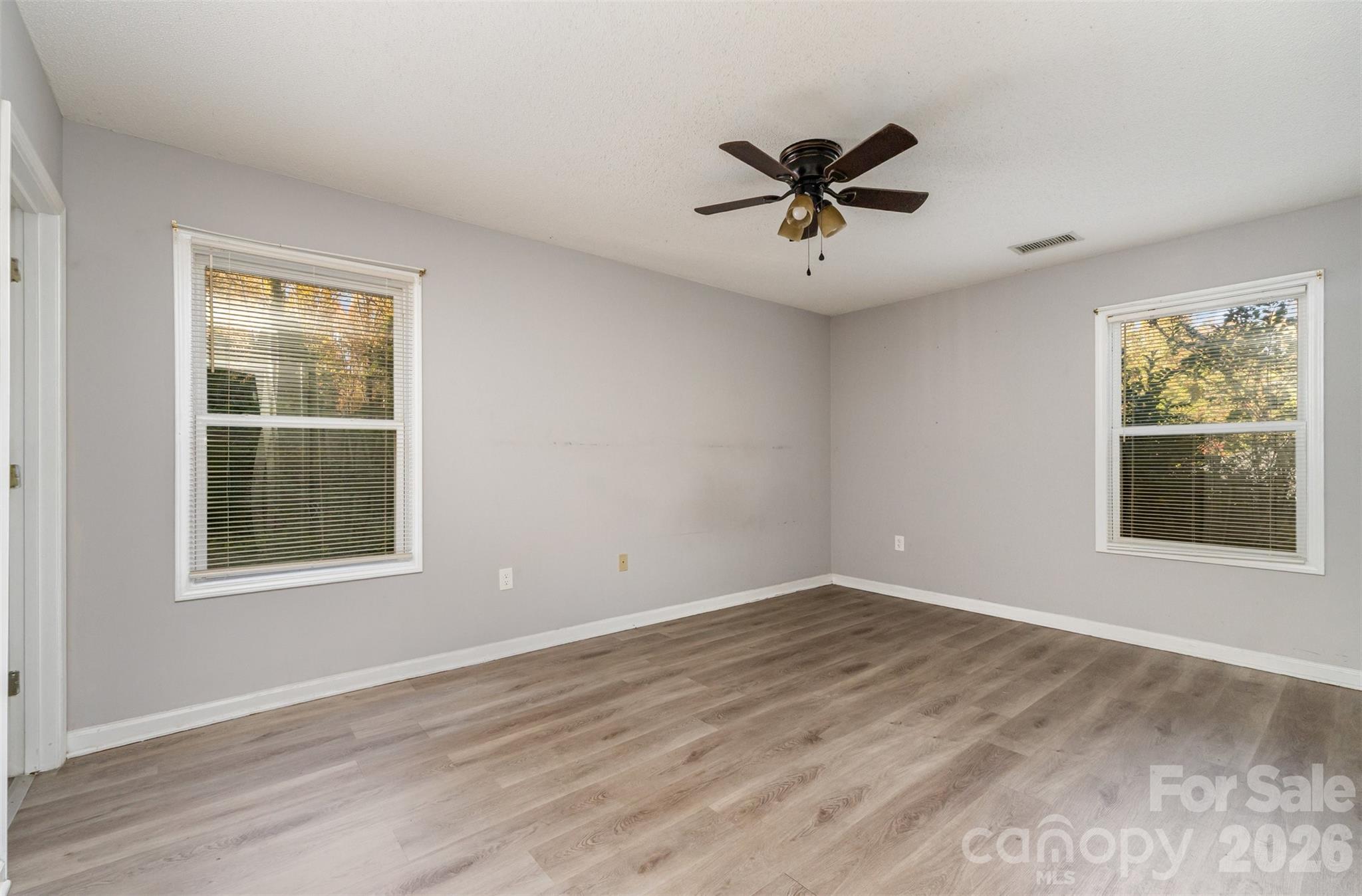 Adams Bluff - Residential