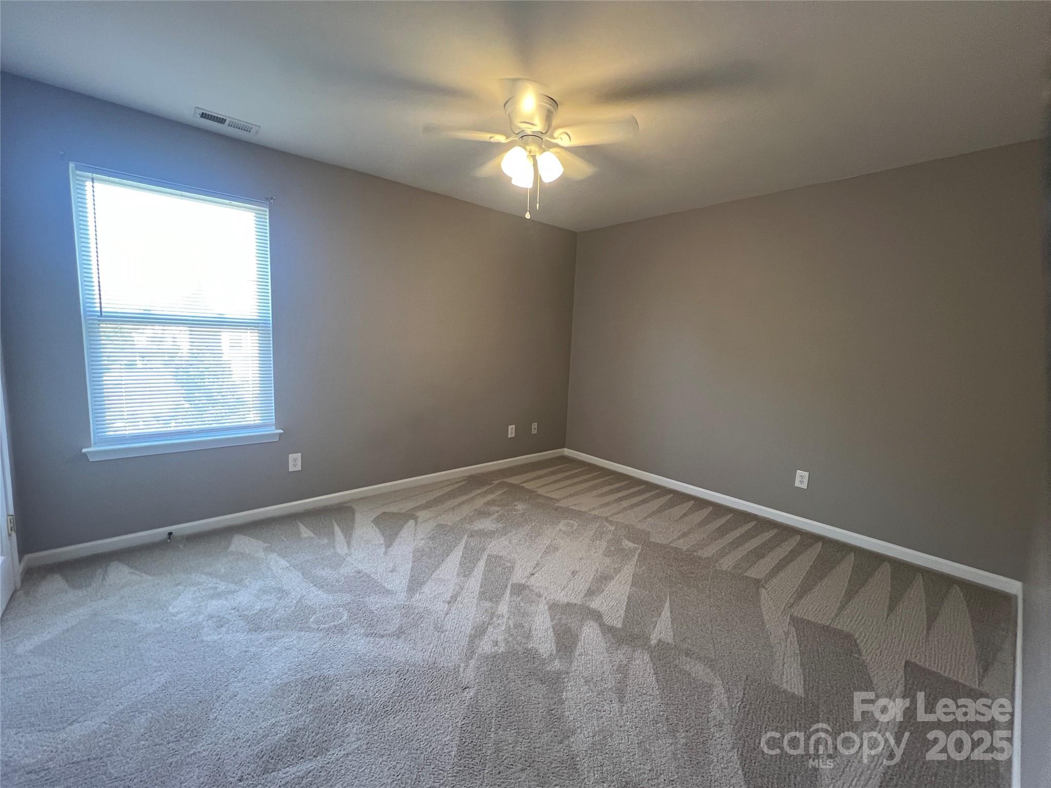 Sandy Pointe - Residential Lease