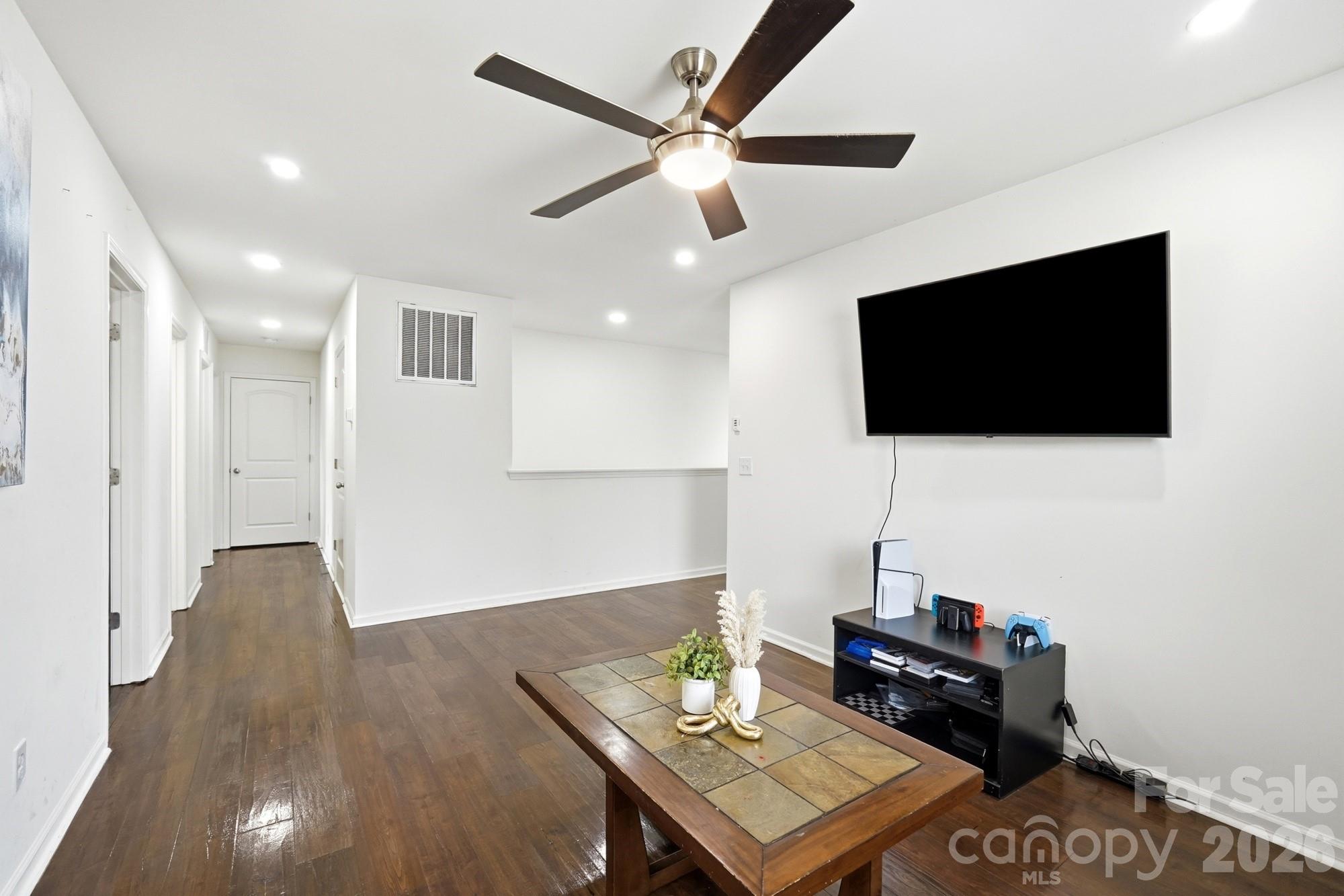 Creeks Landing - Residential