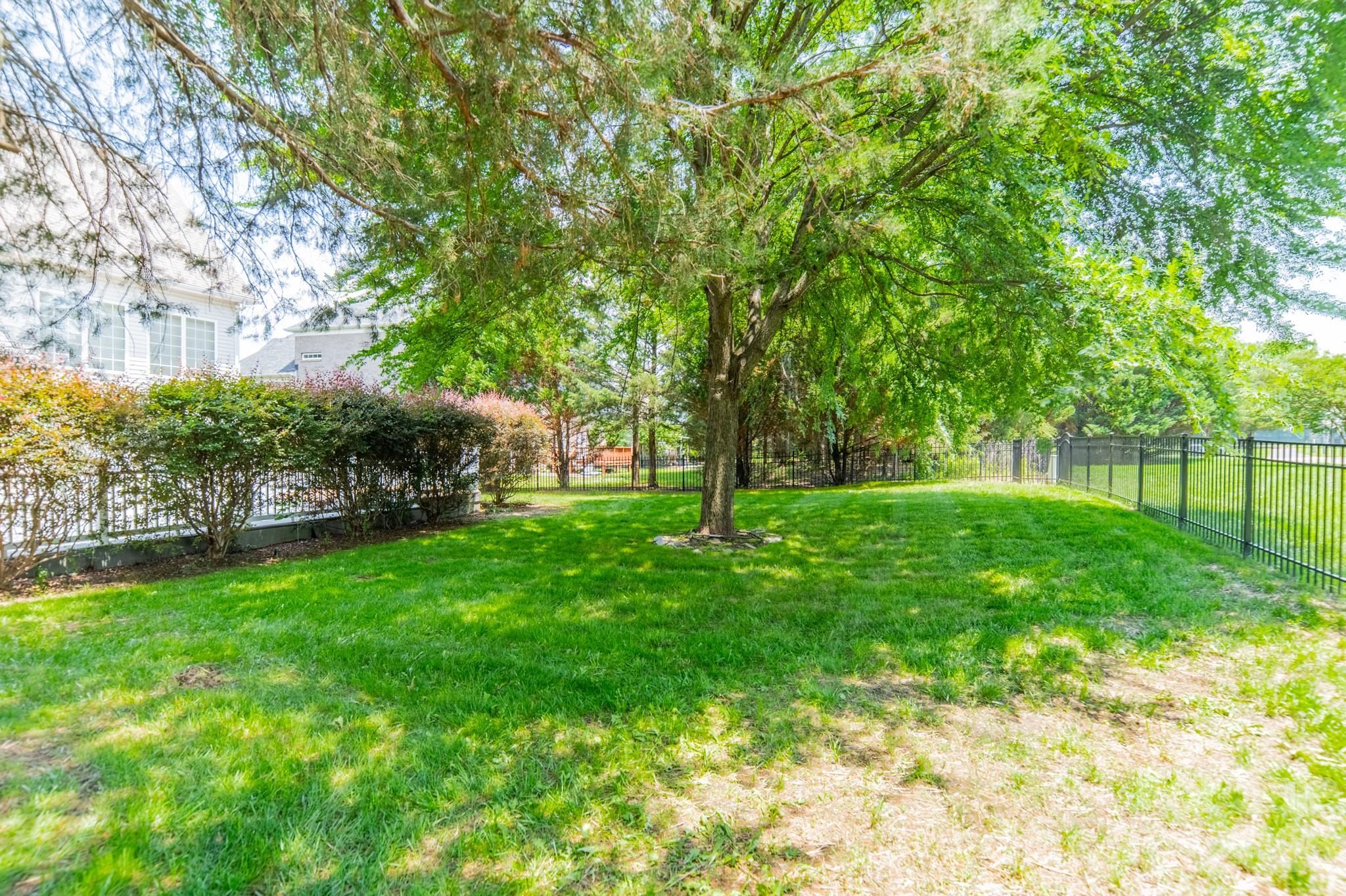 Brandon Oaks - Residential