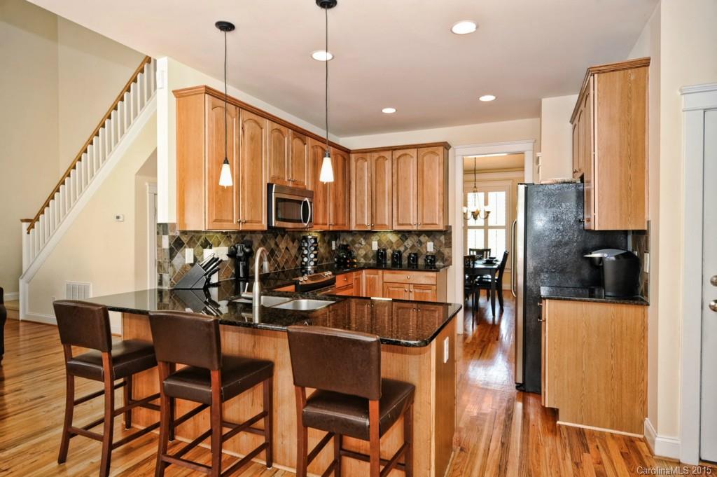 Lake Shore - Residential