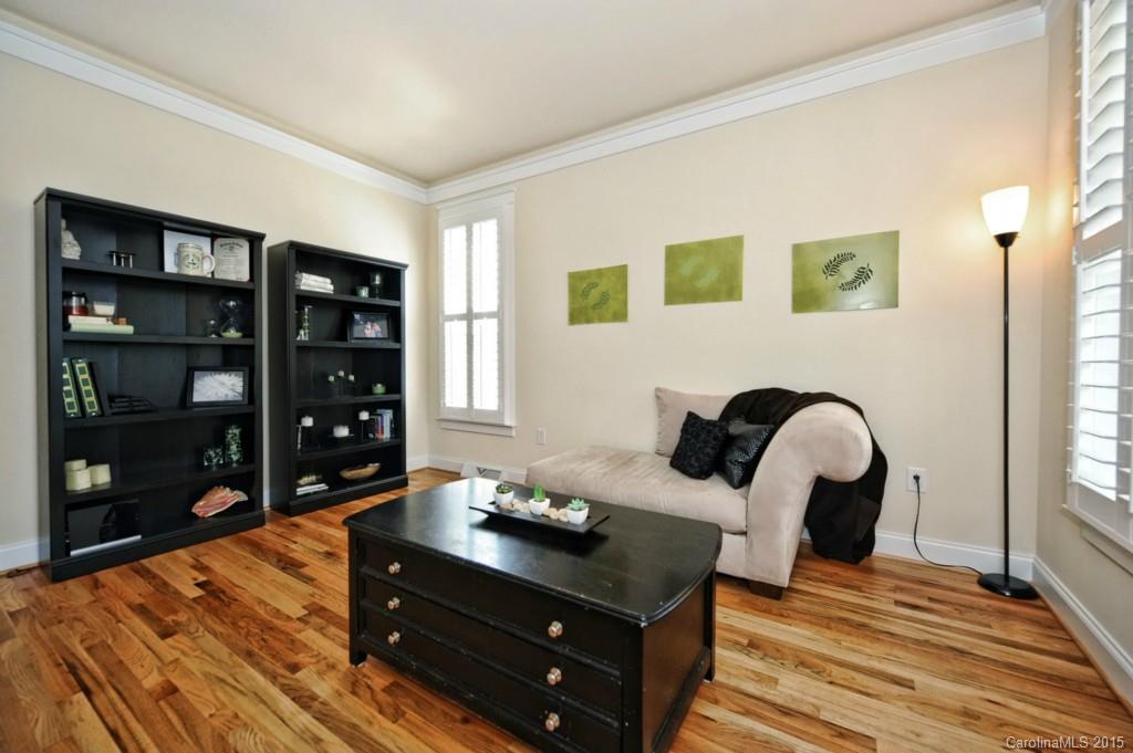Lake Shore - Residential
