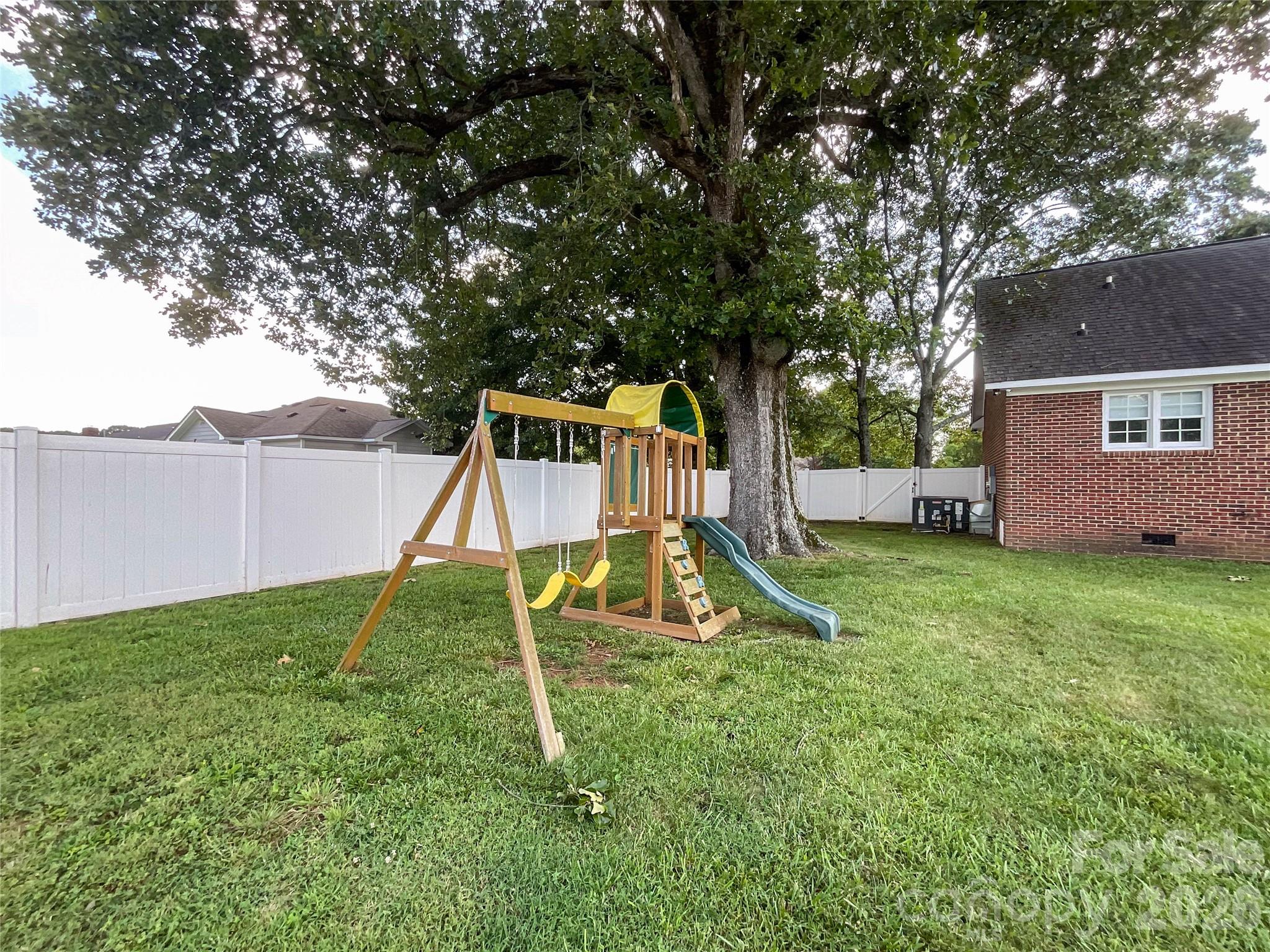 Owls Nest - Residential