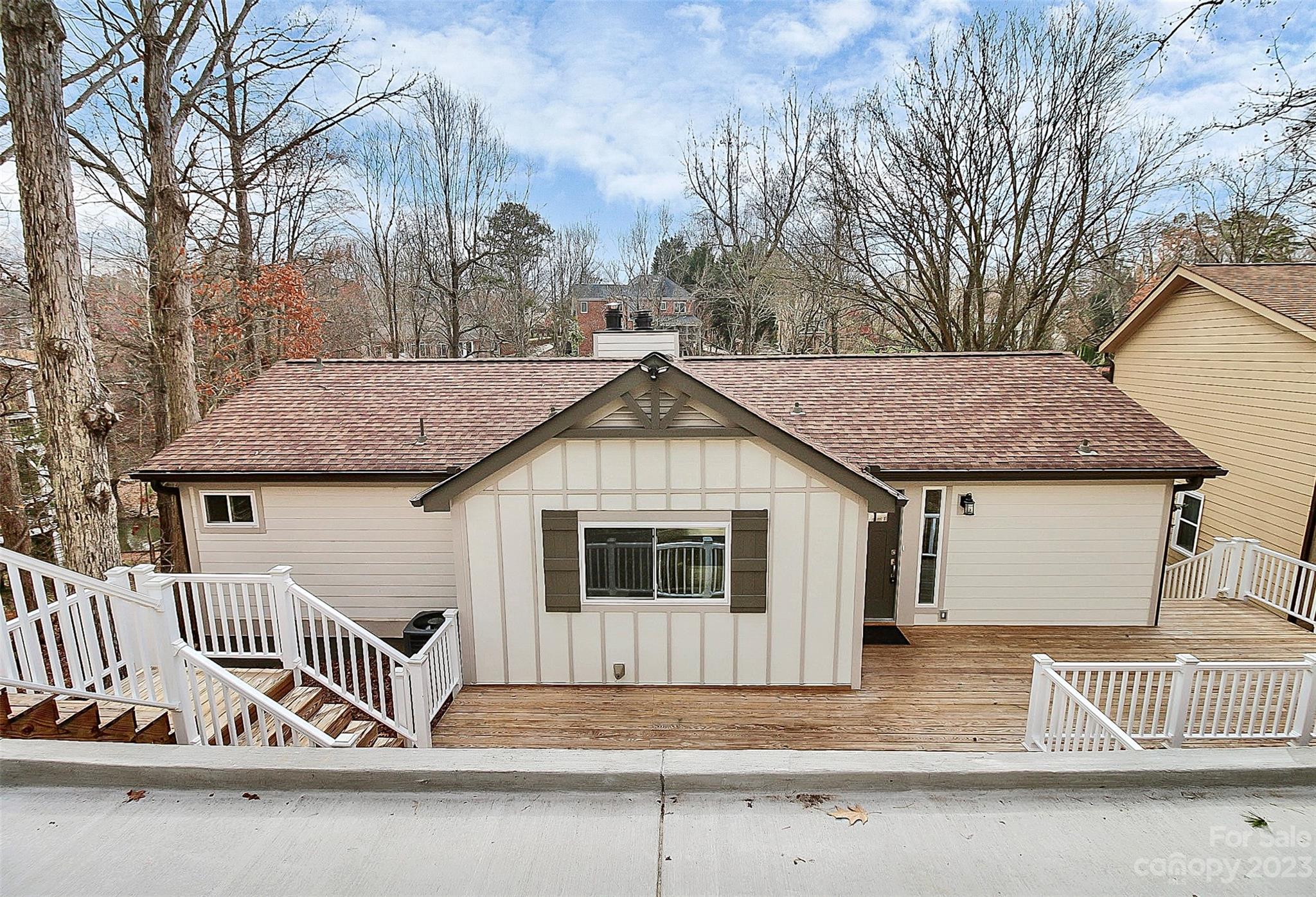 Tega Cay - Residential